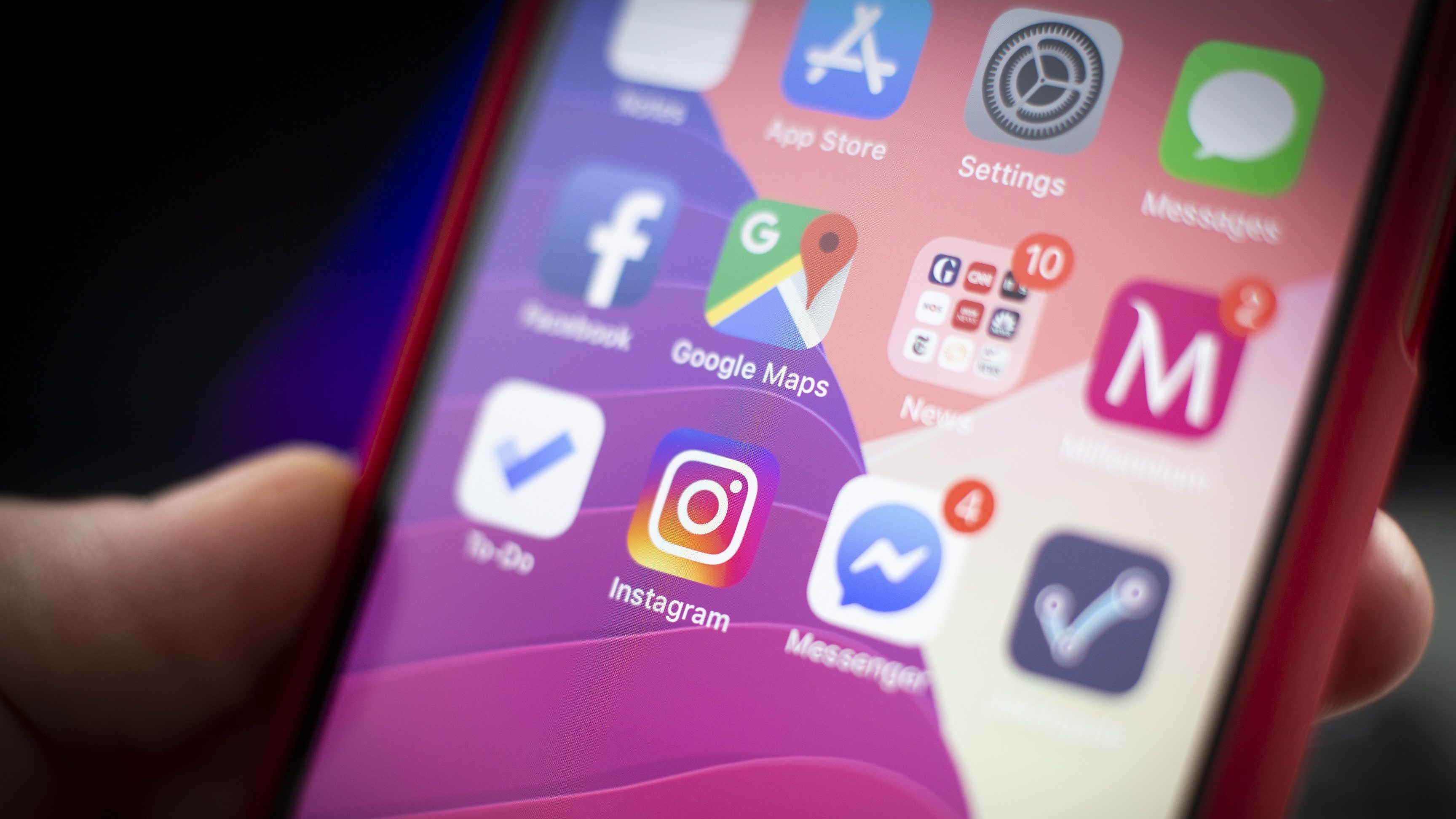 Új nevet kap az Instagram és a WhatsApp