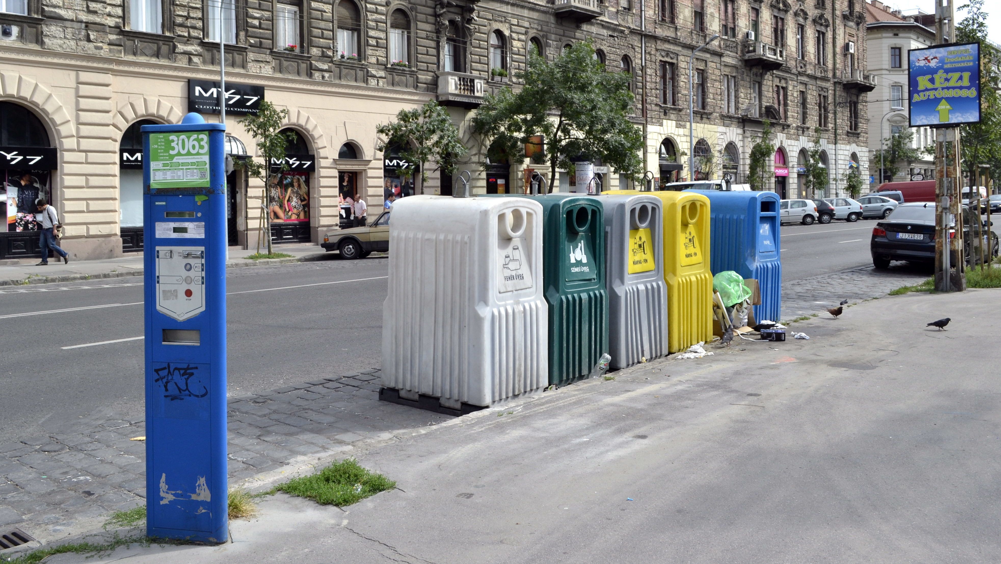 Kivételesen szombaton is fizetni kell a parkolásért