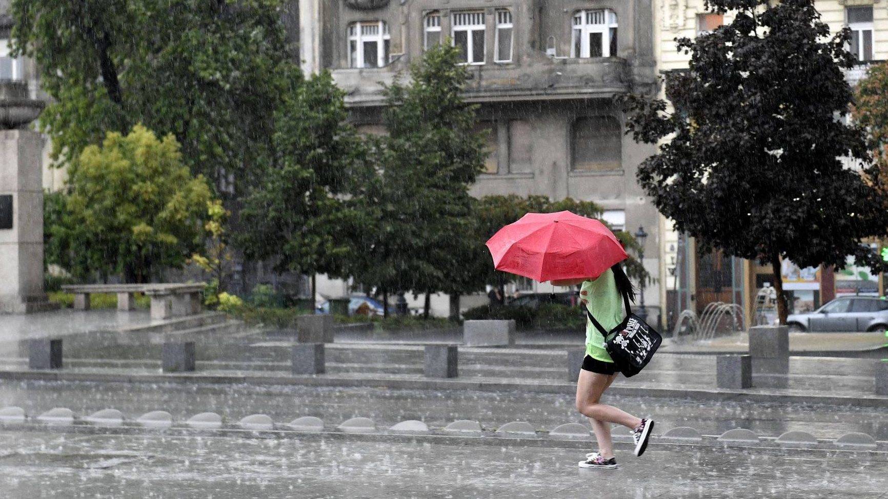 Hőség és zivatarok miatt is figyelmeztetést adtak ki