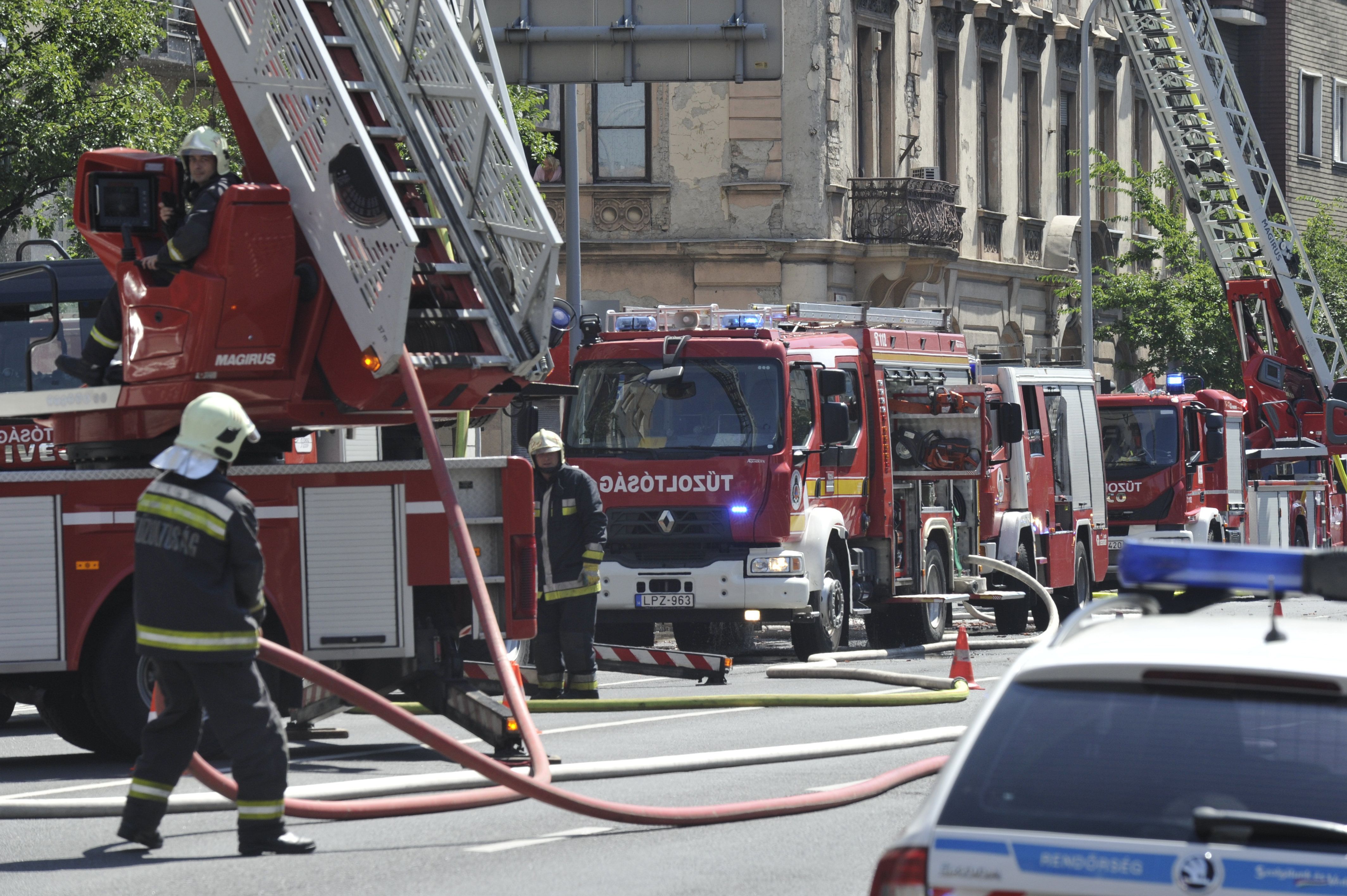 A tűzoltók közel háromnegyede gondolt már a pályaelhagyásra