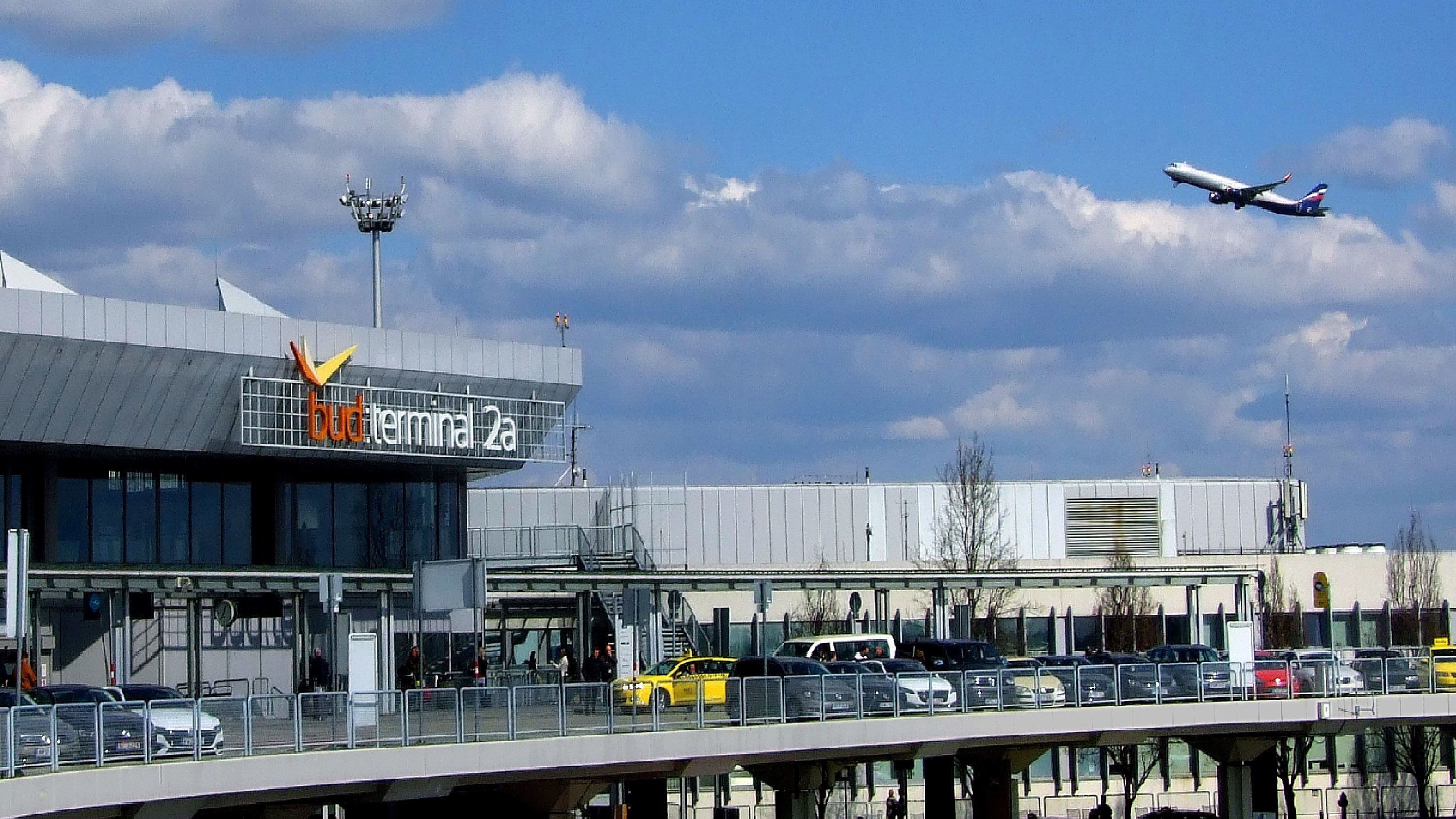 Kézi zajmérőt adnak a Ferihegy mellett élőknek