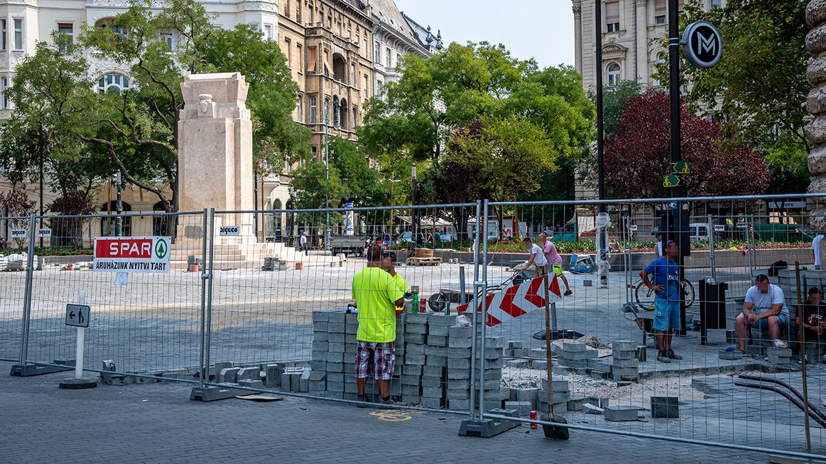 A Belváros nem adott engedélyt a Vértanúk emlékmű éjszakai építésére