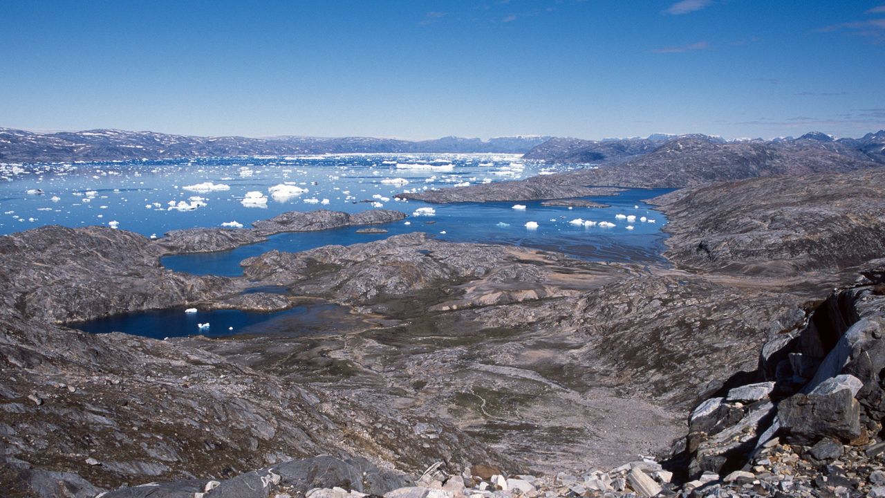 Félelmetes képeken Grönland olvadása