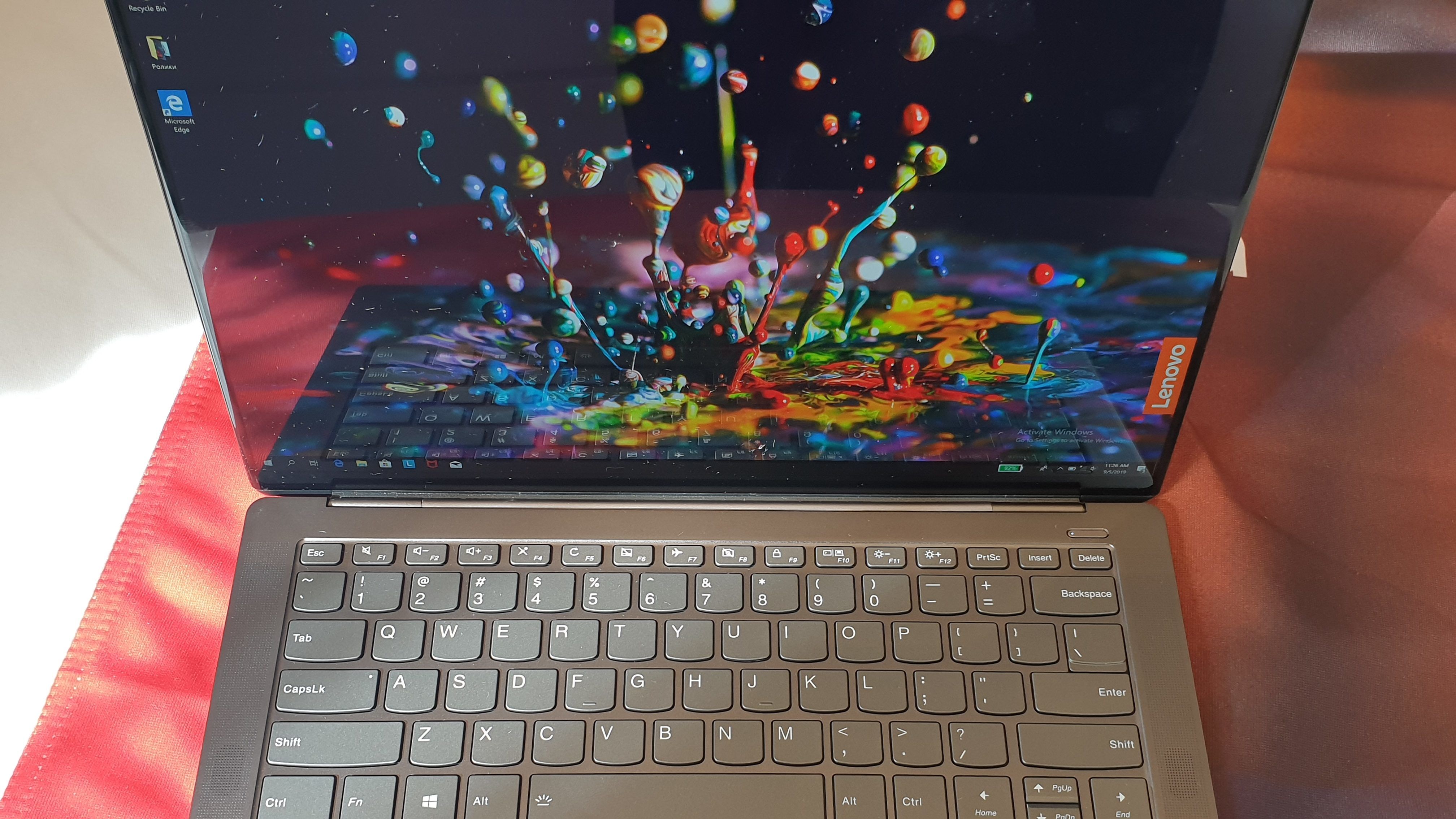 Szívós aksival jönnek a Lenovo új laptopjai