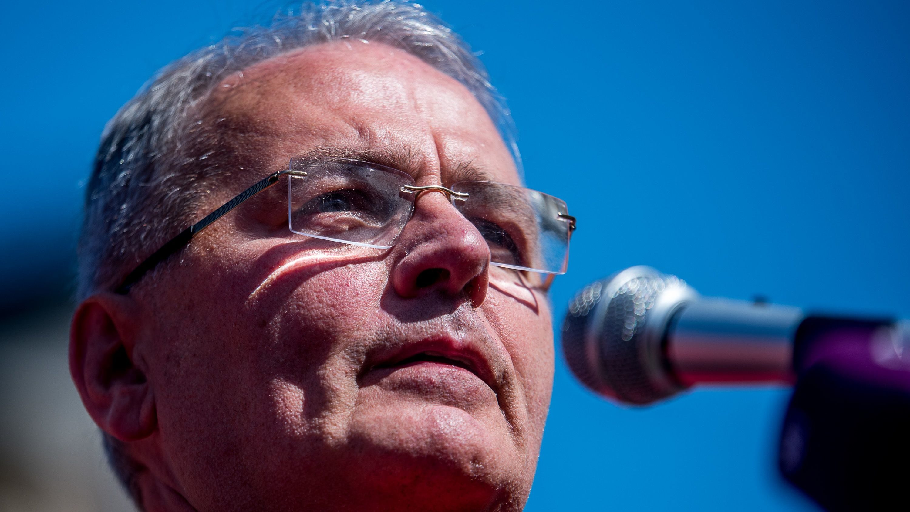 Thürmer Gyula nem indulhat a főpolgármesterségért, mert nem adott le elég aláírást