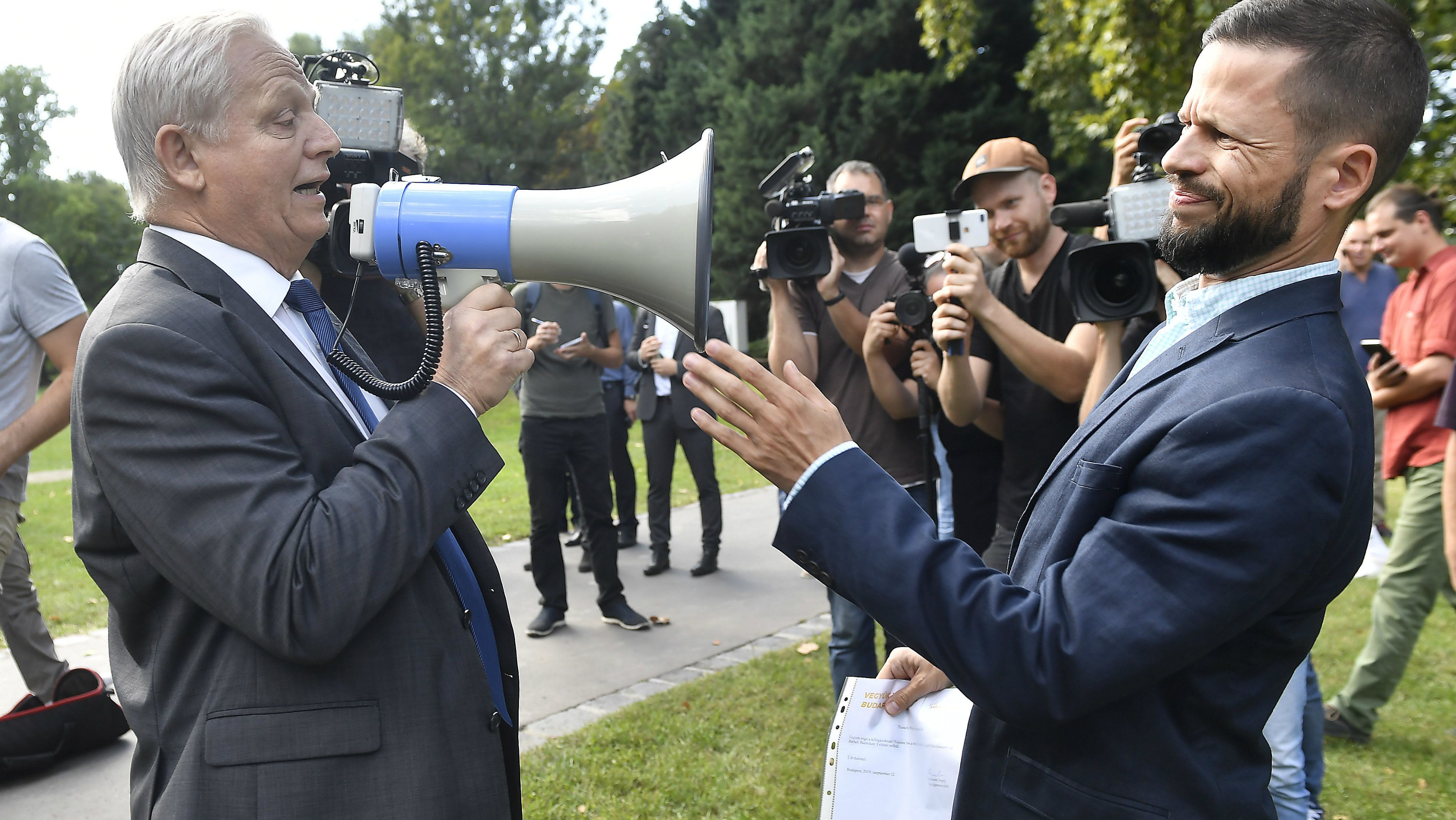 Célfotó dönthet Tarlós és Karácsony között