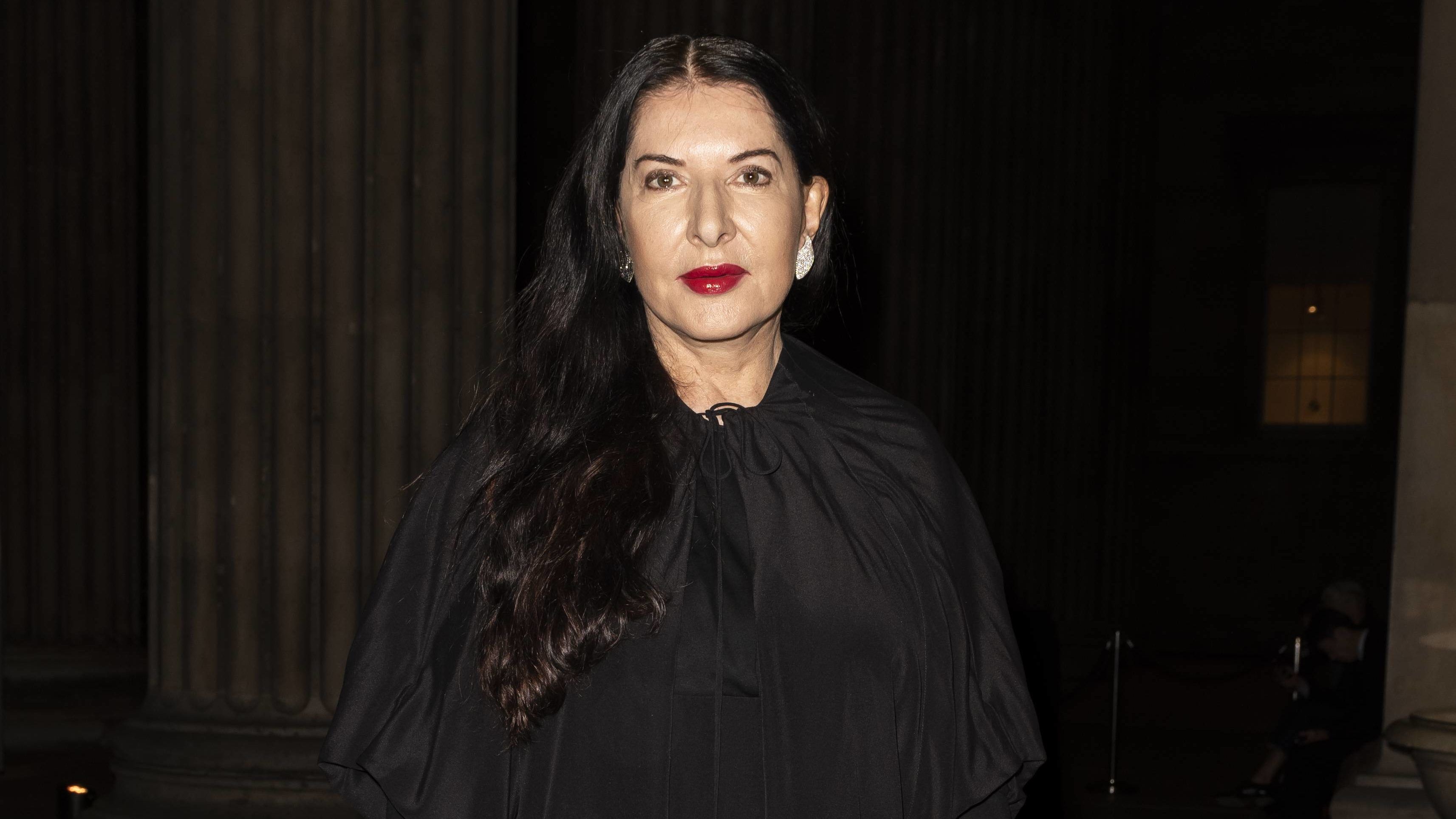 Negyvenhárom év után tér vissza szülővárosába Marina Abramovic