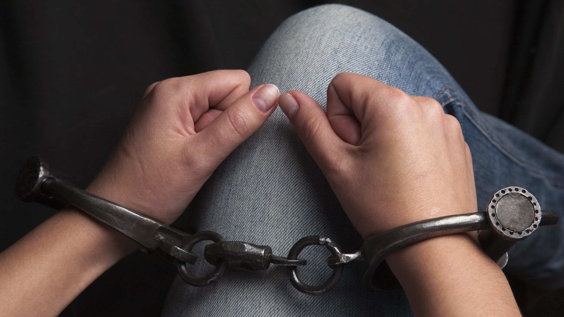 Letartóztattak egy hatéves kislányt, mert hisztizett az iskolában