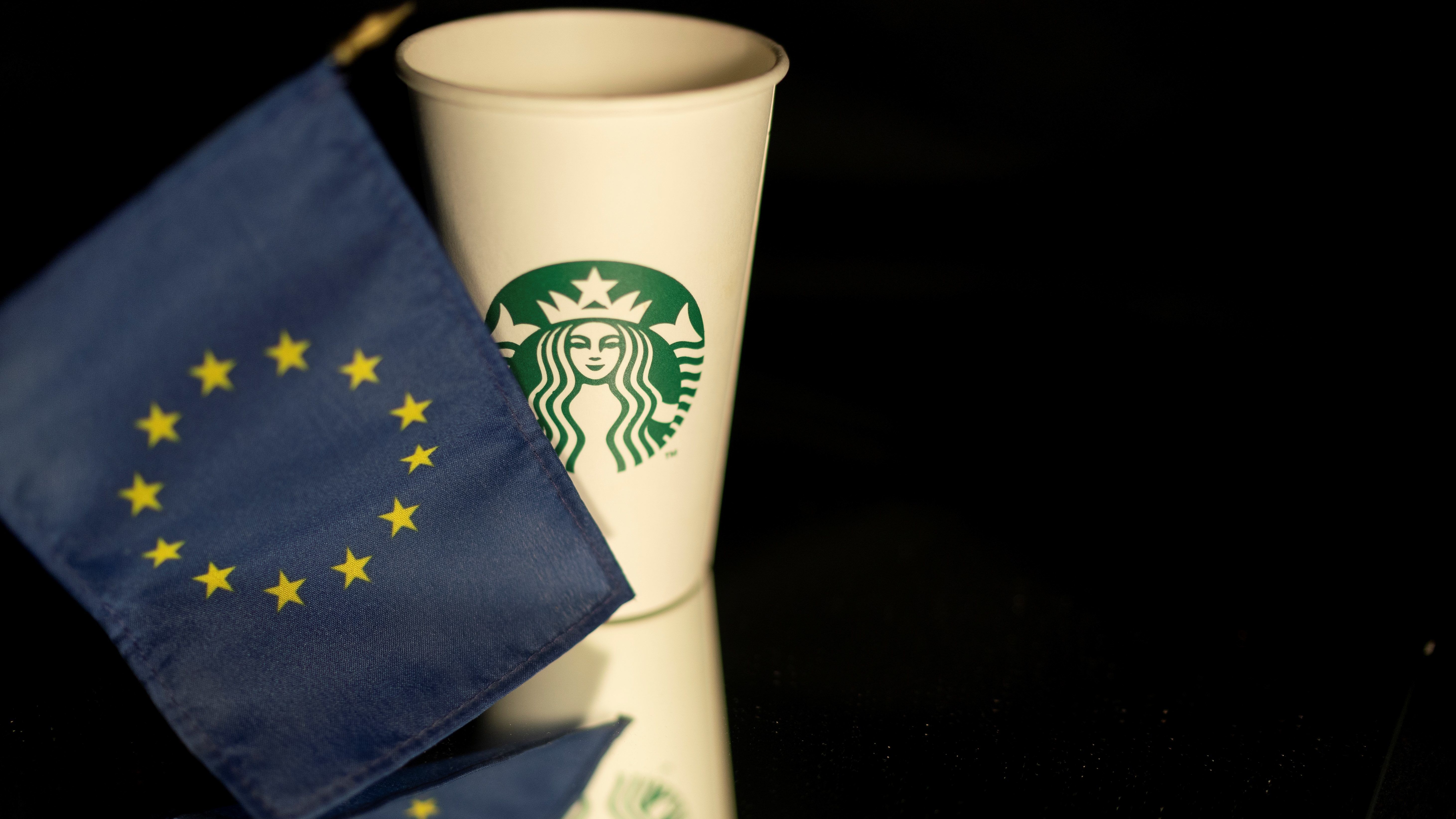 A Starbucks megúszta a több tízmillió eurós adótartozás befizetését