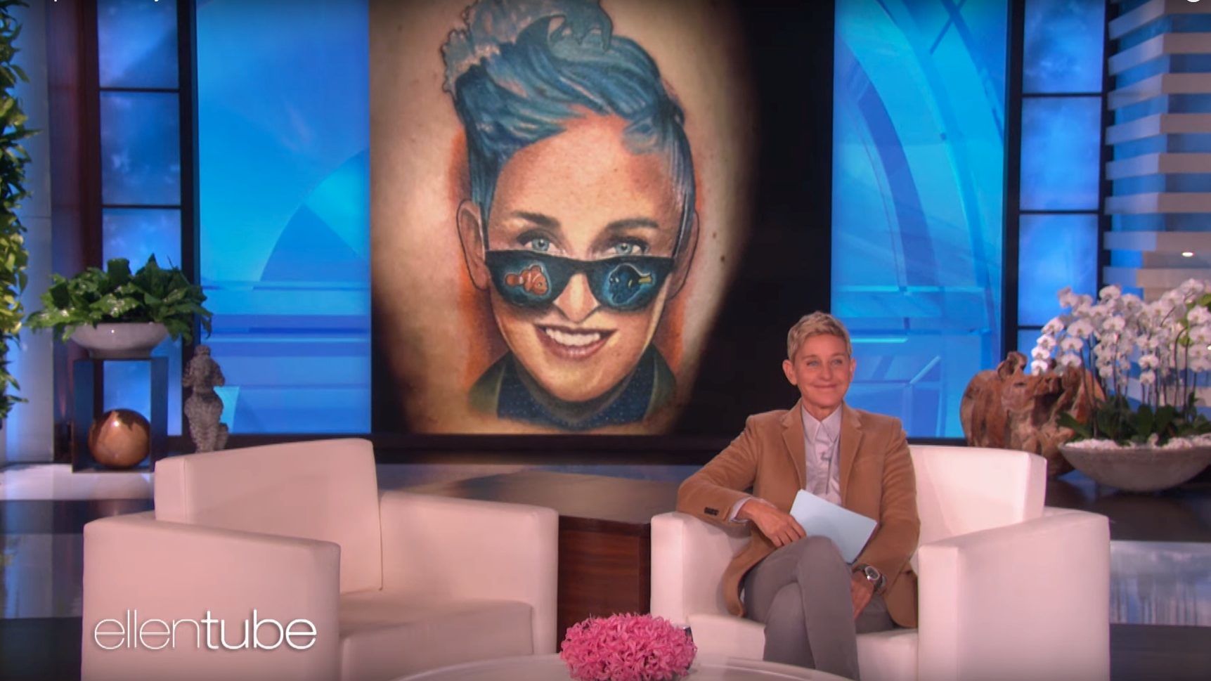 Ellen DeGeneres-nek elakadt a szava egy rajongója tetoválásától