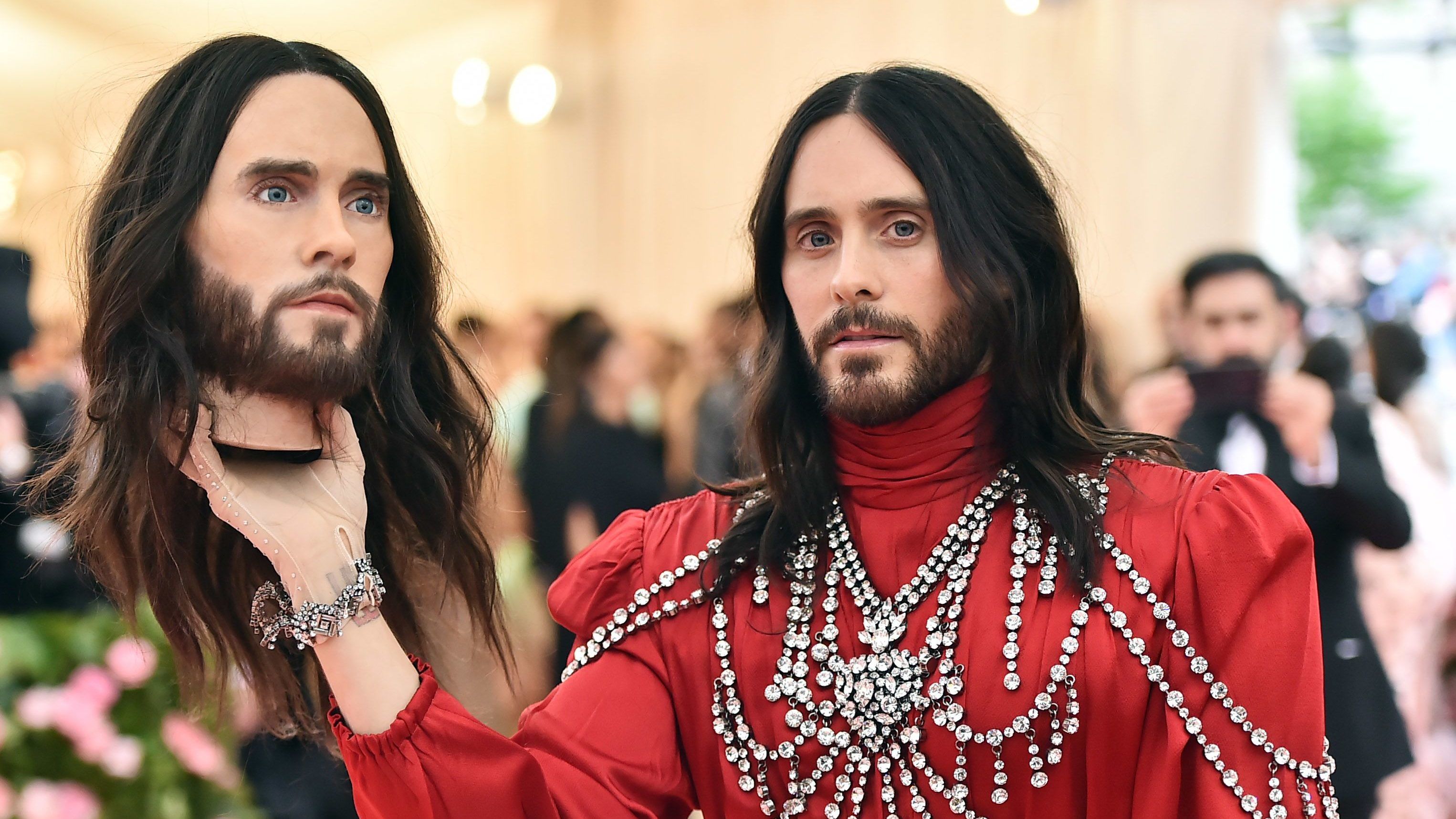 Valaki lenyúlhatta Jared Leto fejét