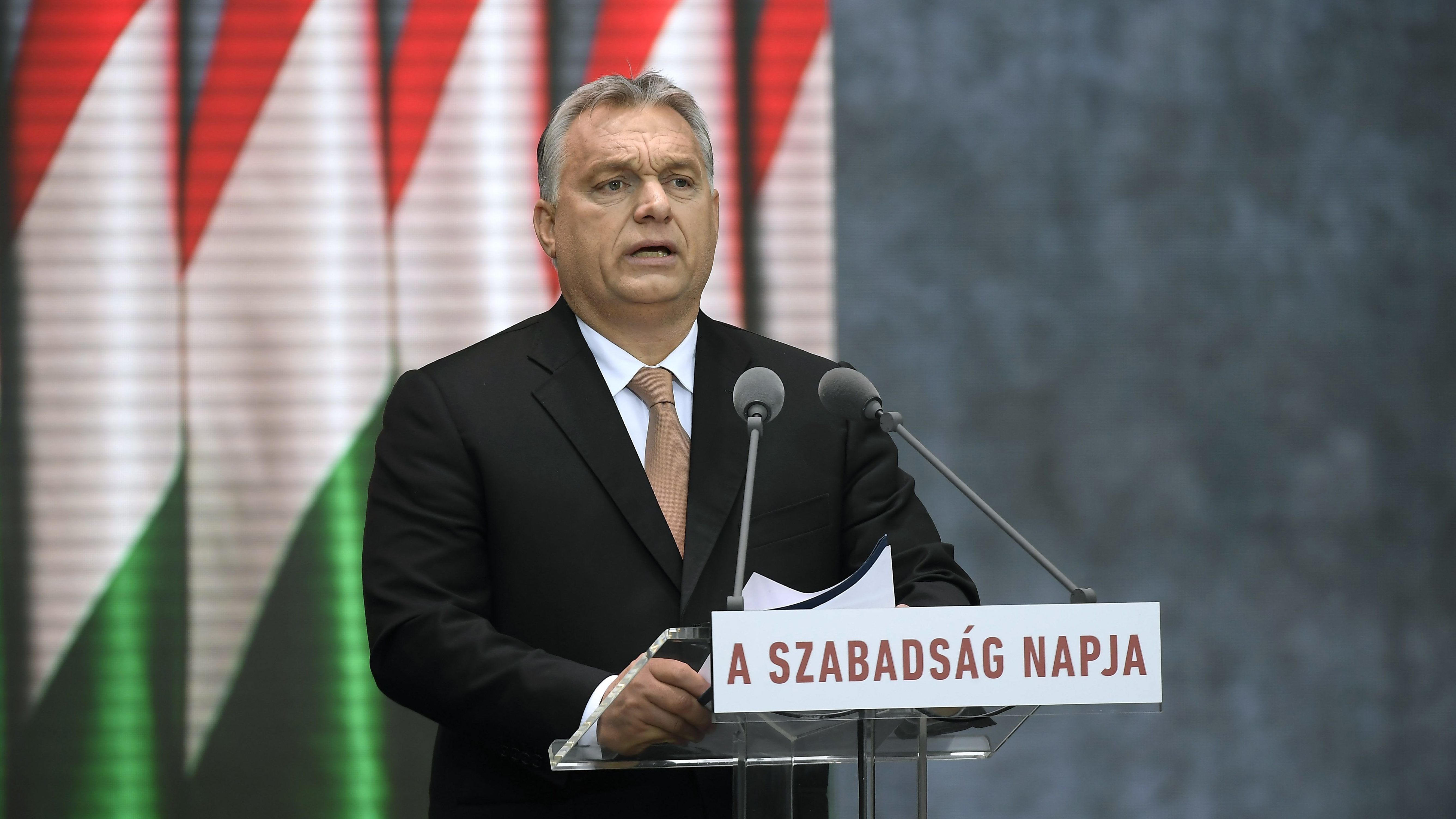 Orbán: Haza csak ott van, ahol hazafiak is vannak