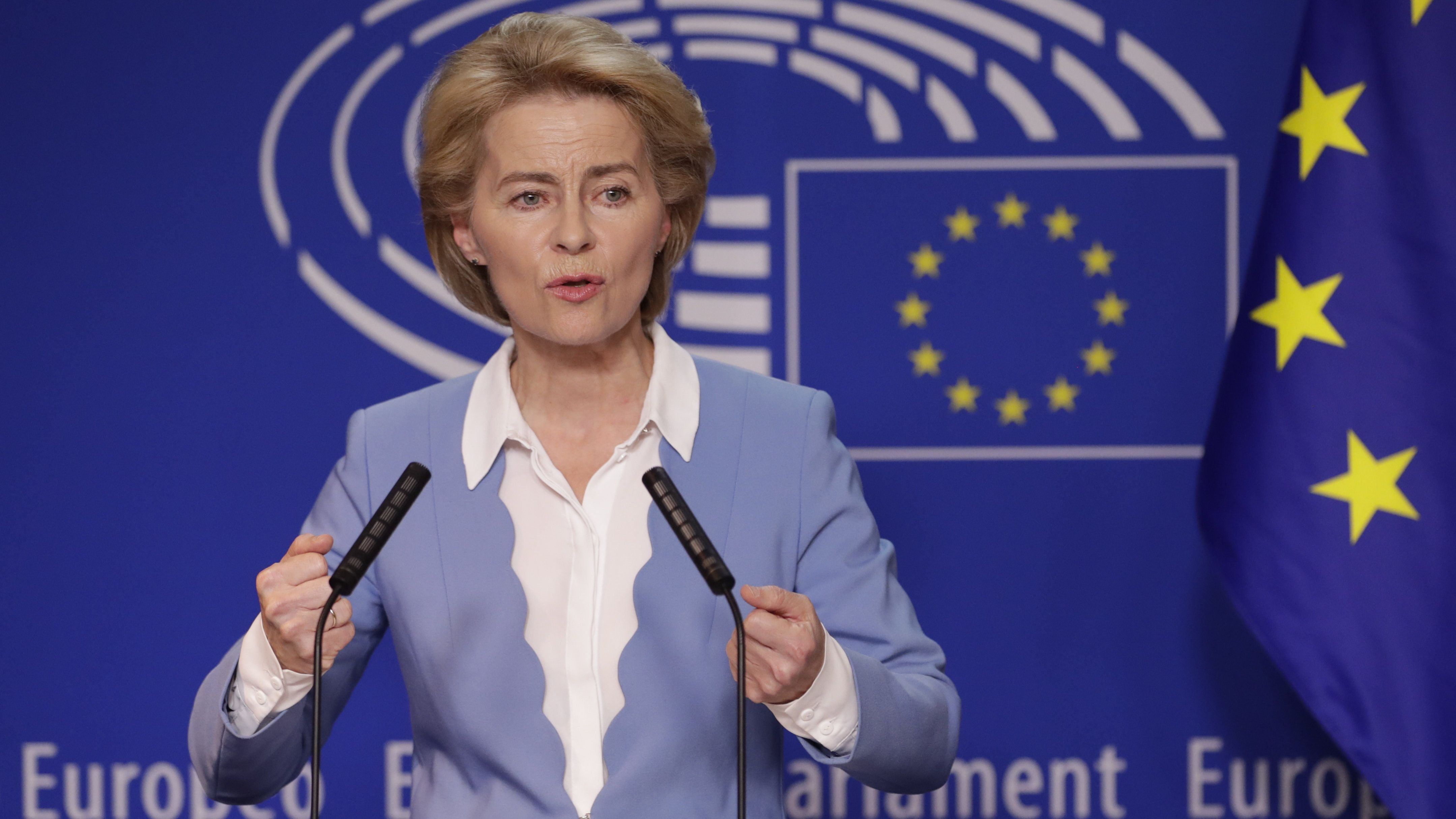 Hétfőn találkozik az új magyar biztosjelöttel Ursula von der Leyen