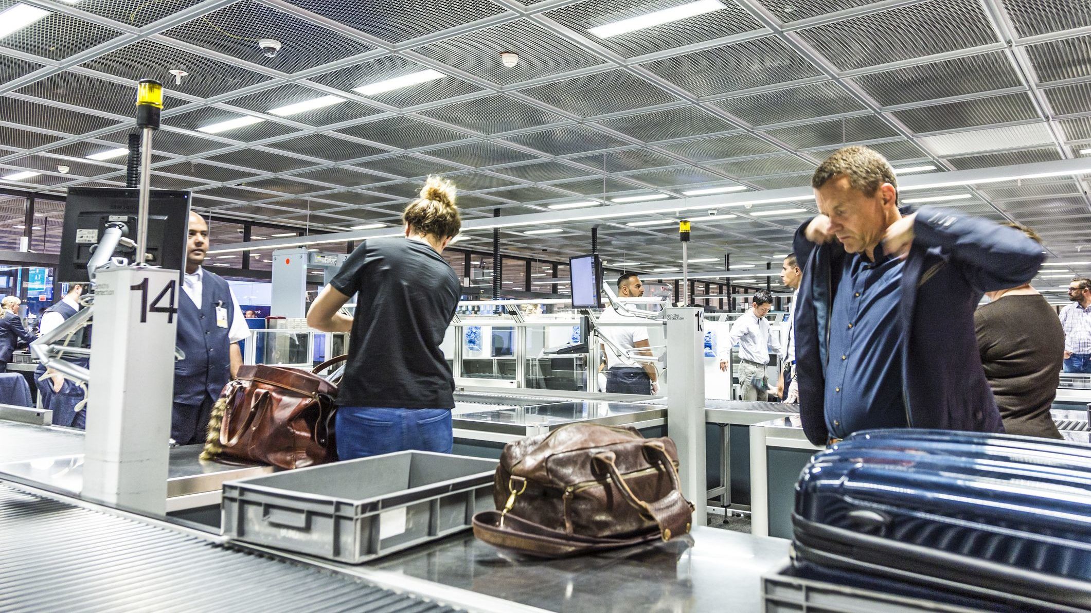 Többé nem kell elővenni a laptopokat az ellenőrzésnél a ferihegyi reptéren