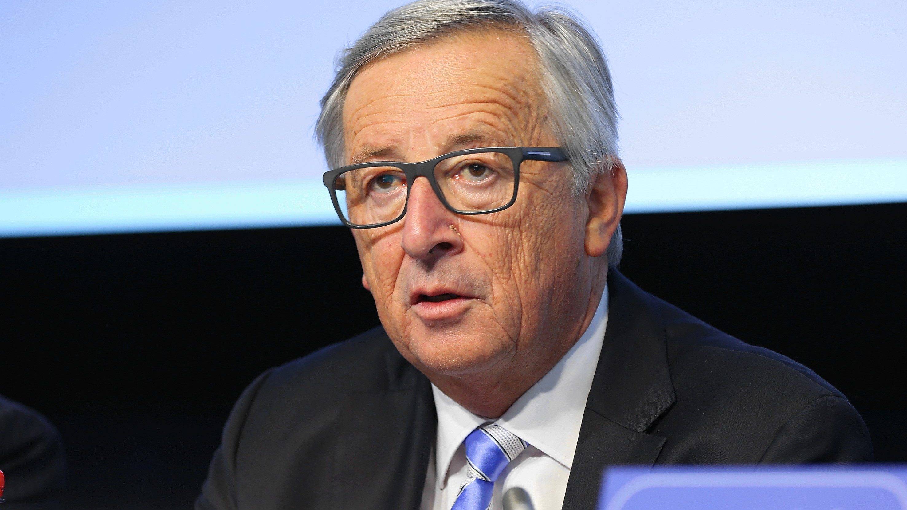 Műteni kellett Jean-Claude Junckert