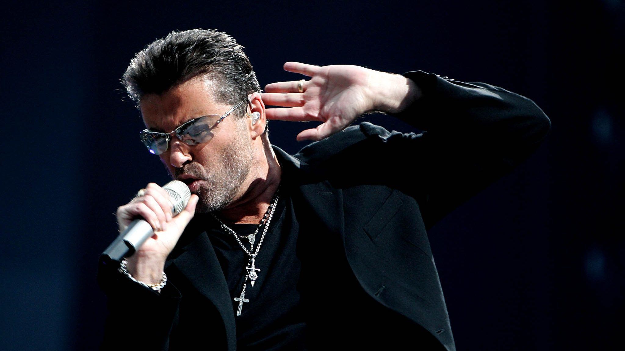 Hallgassa meg George Michael eddig nem hallott számát!