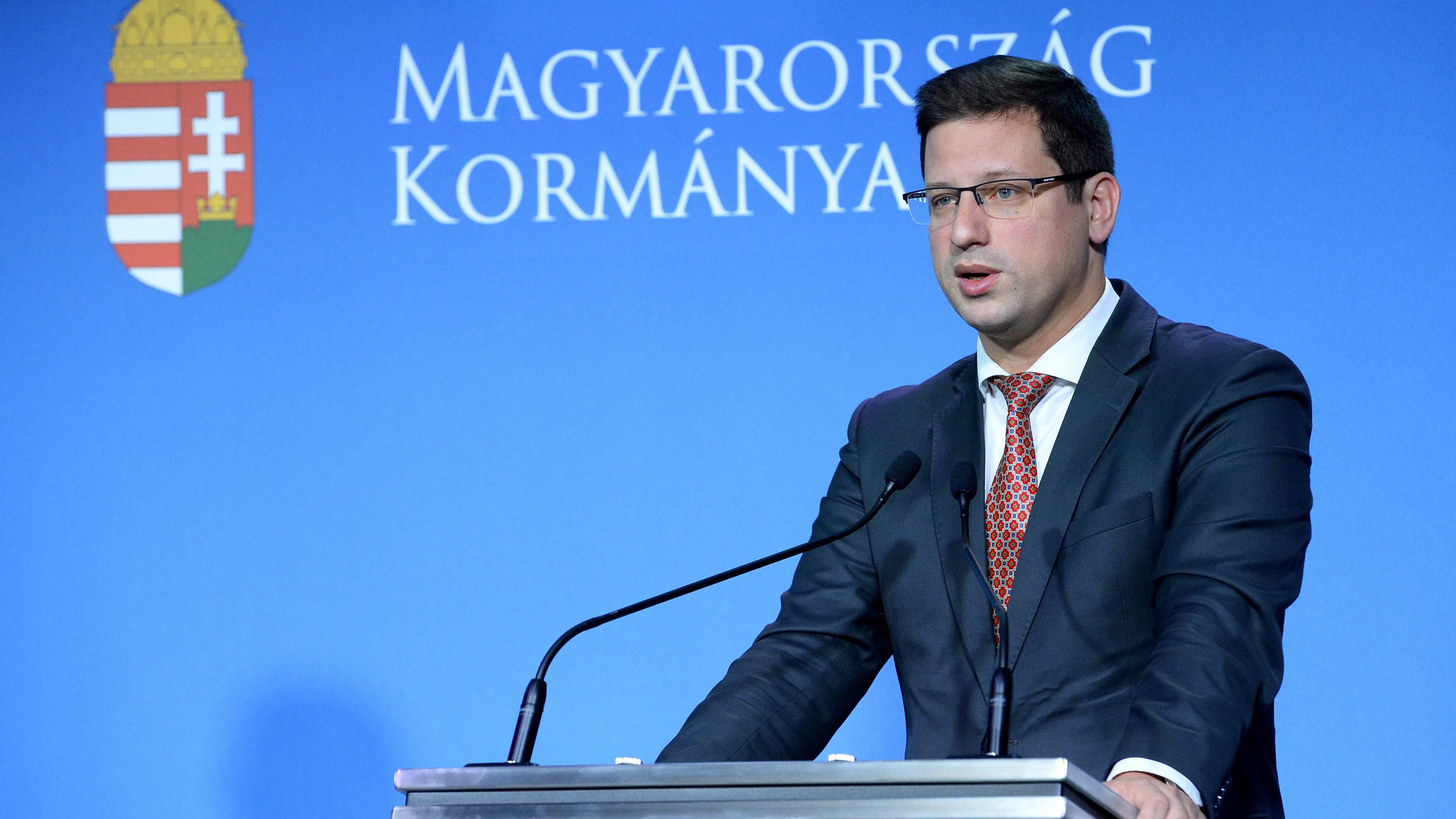 Gulyás Gergely bocsánatot kért Greta Thunberg miatt