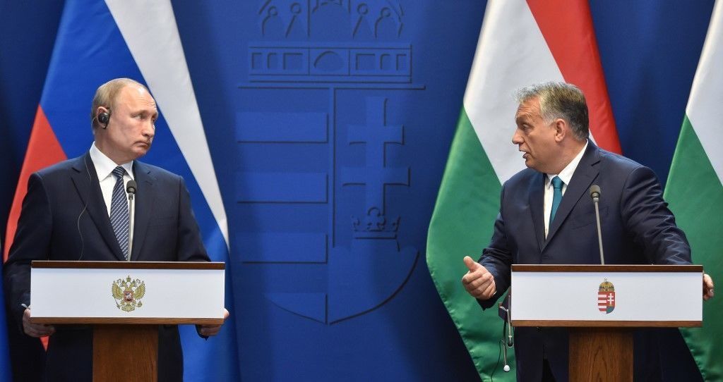 „Az ironikus mondás szerint Orbán már kilépne az EU-ból, de Putyin elnök nem engedi”