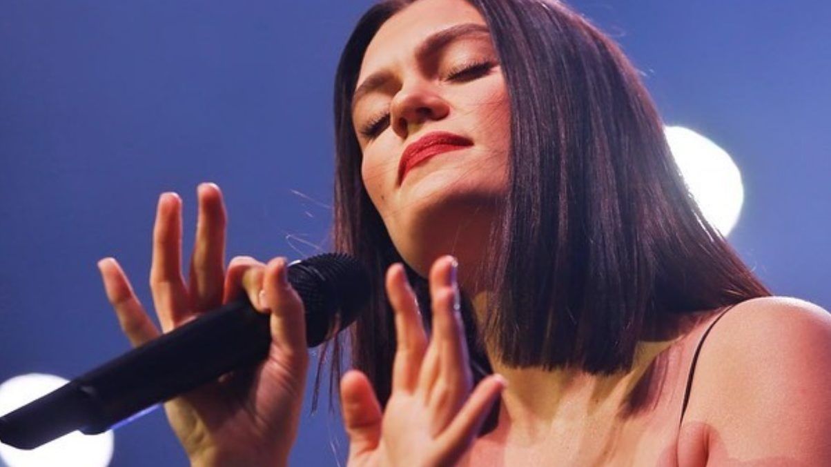 Jessie J elénekelt egy Beyoncé-dalt a követőinek, már ettől hangszalag-gyulladásunk lett