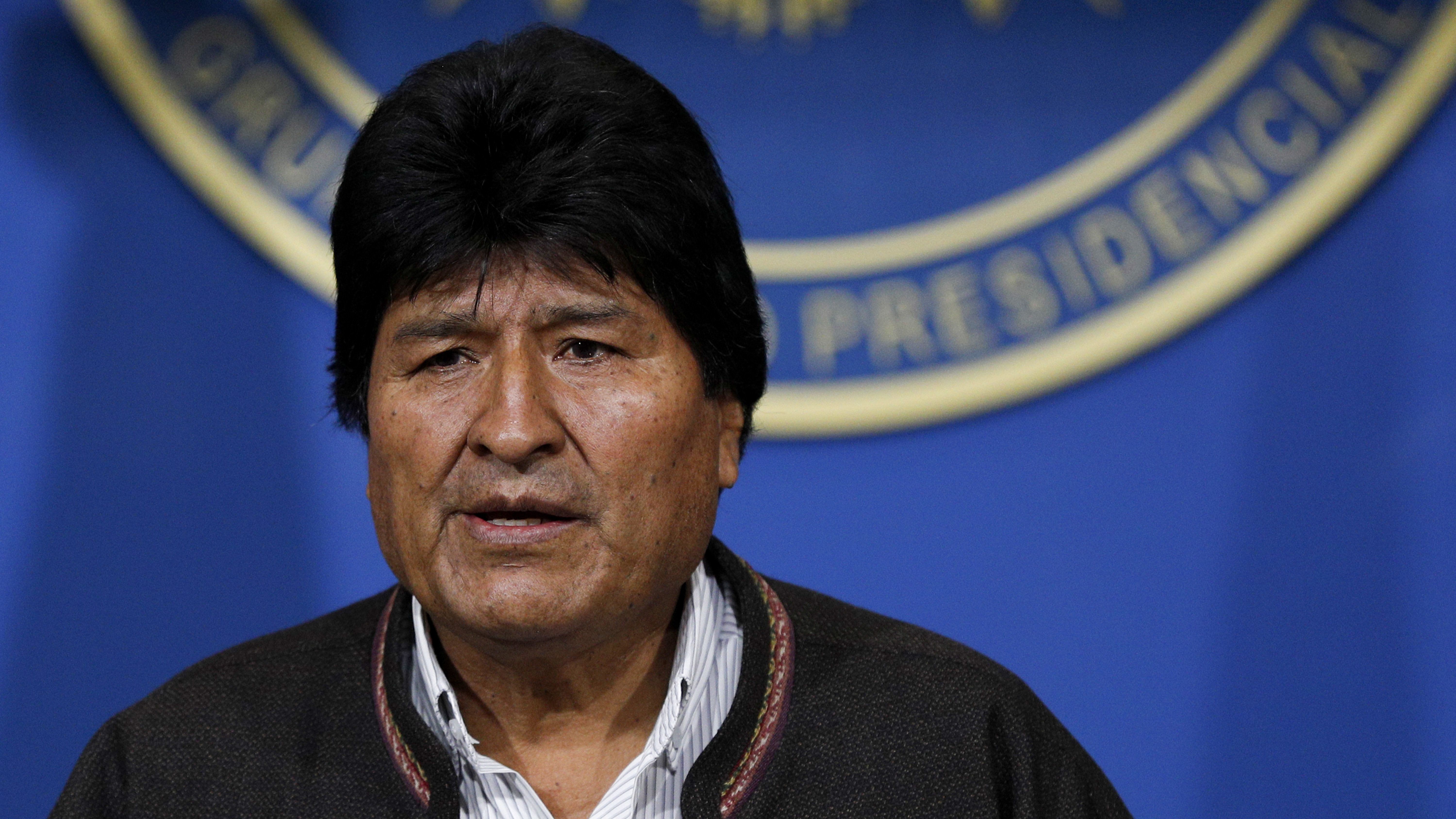 Evo Morales meghátrált, új választások lesznek Bolíviában