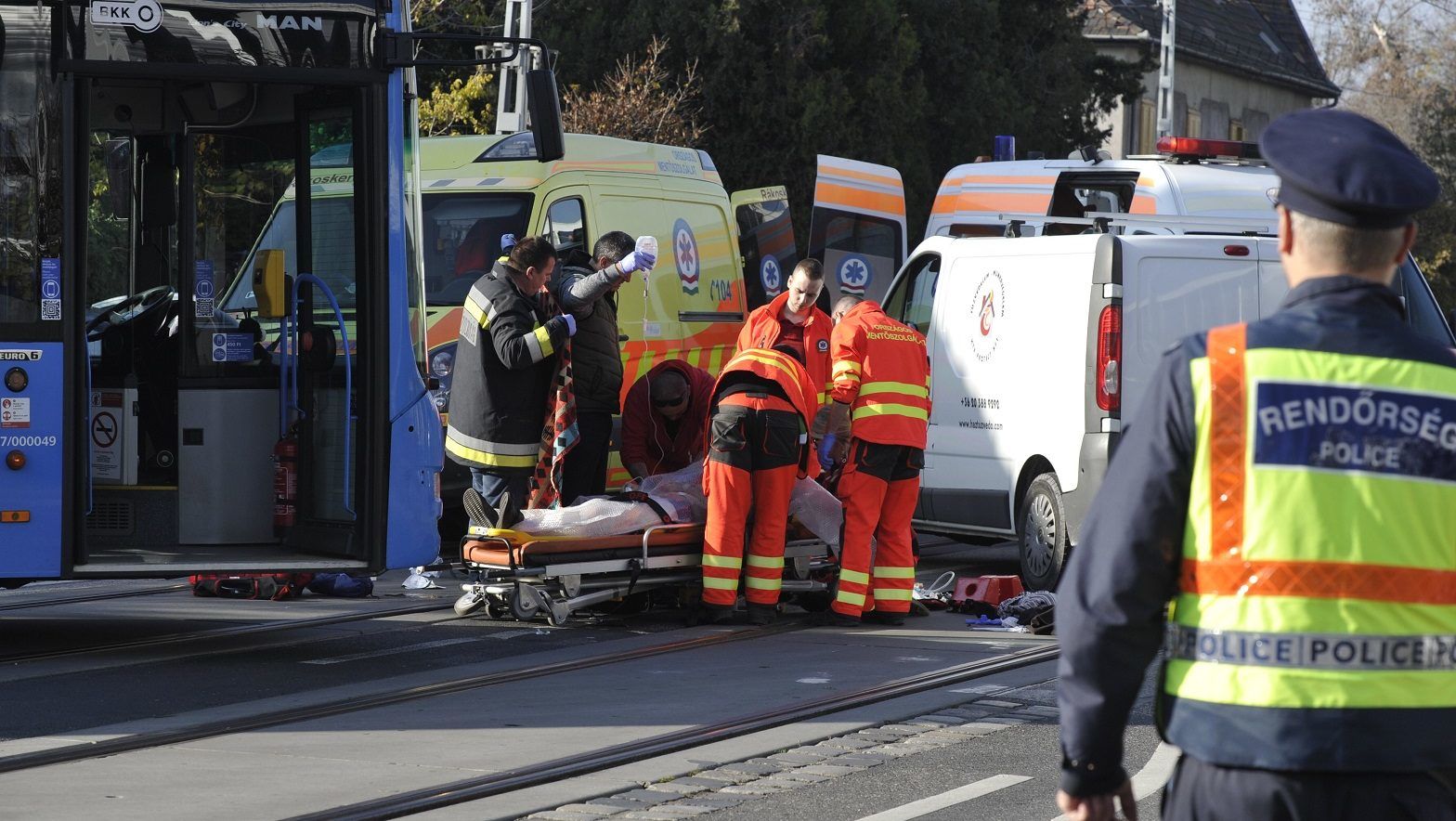 Gyalogost gázolt egy BKK busz a XIX. kerületben