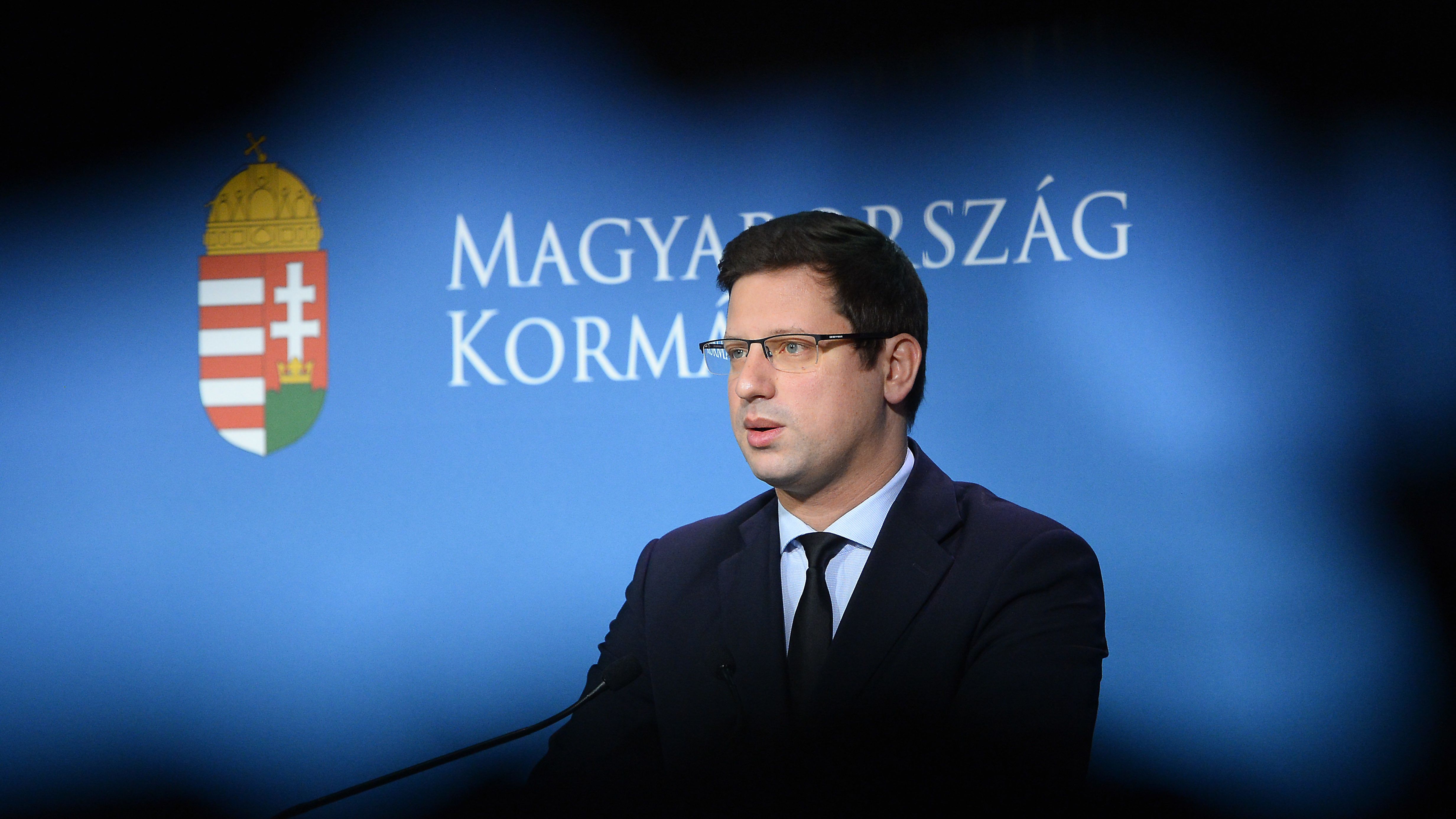 Gulyás Gergely: nincs létszámstop az egészségügyben