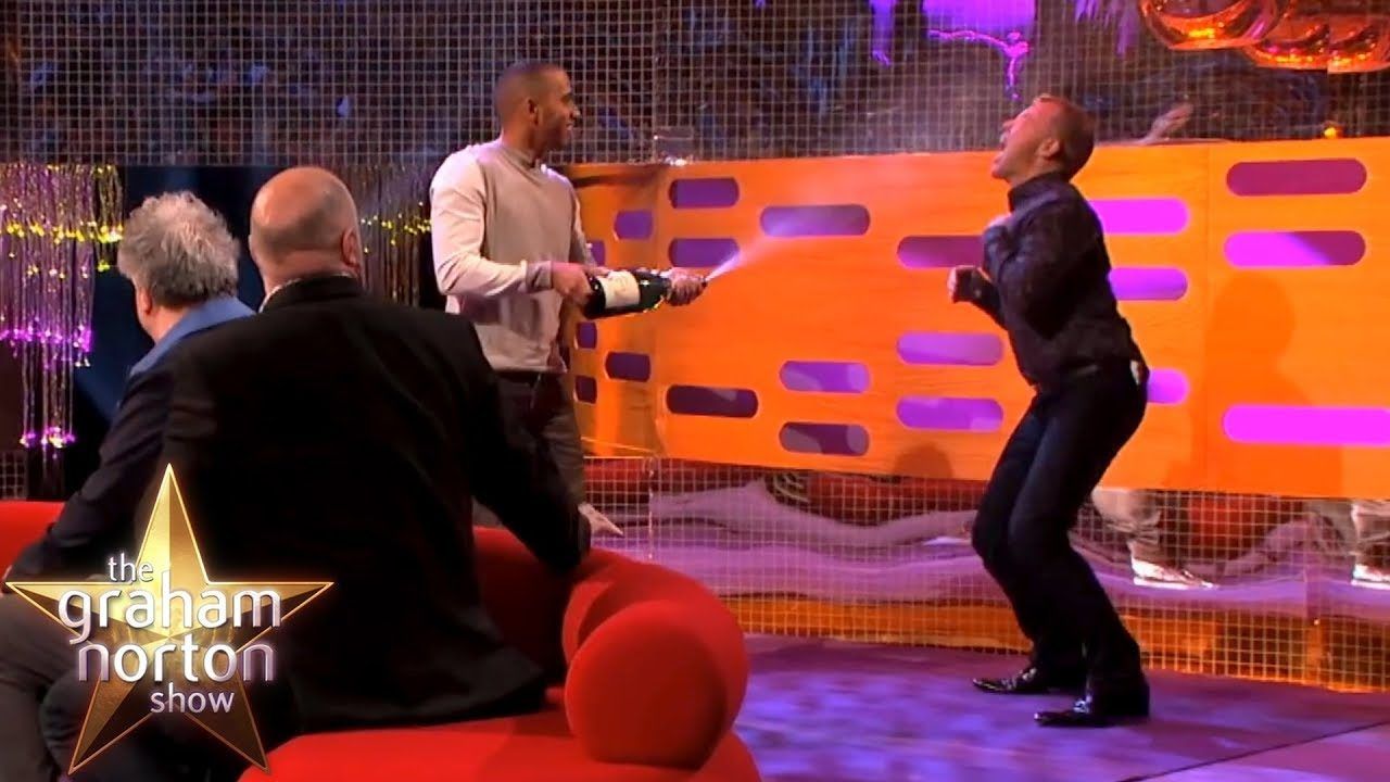 Teljesült Graham Norton álma, arcon fröcskölte őt Lewis Hamilton