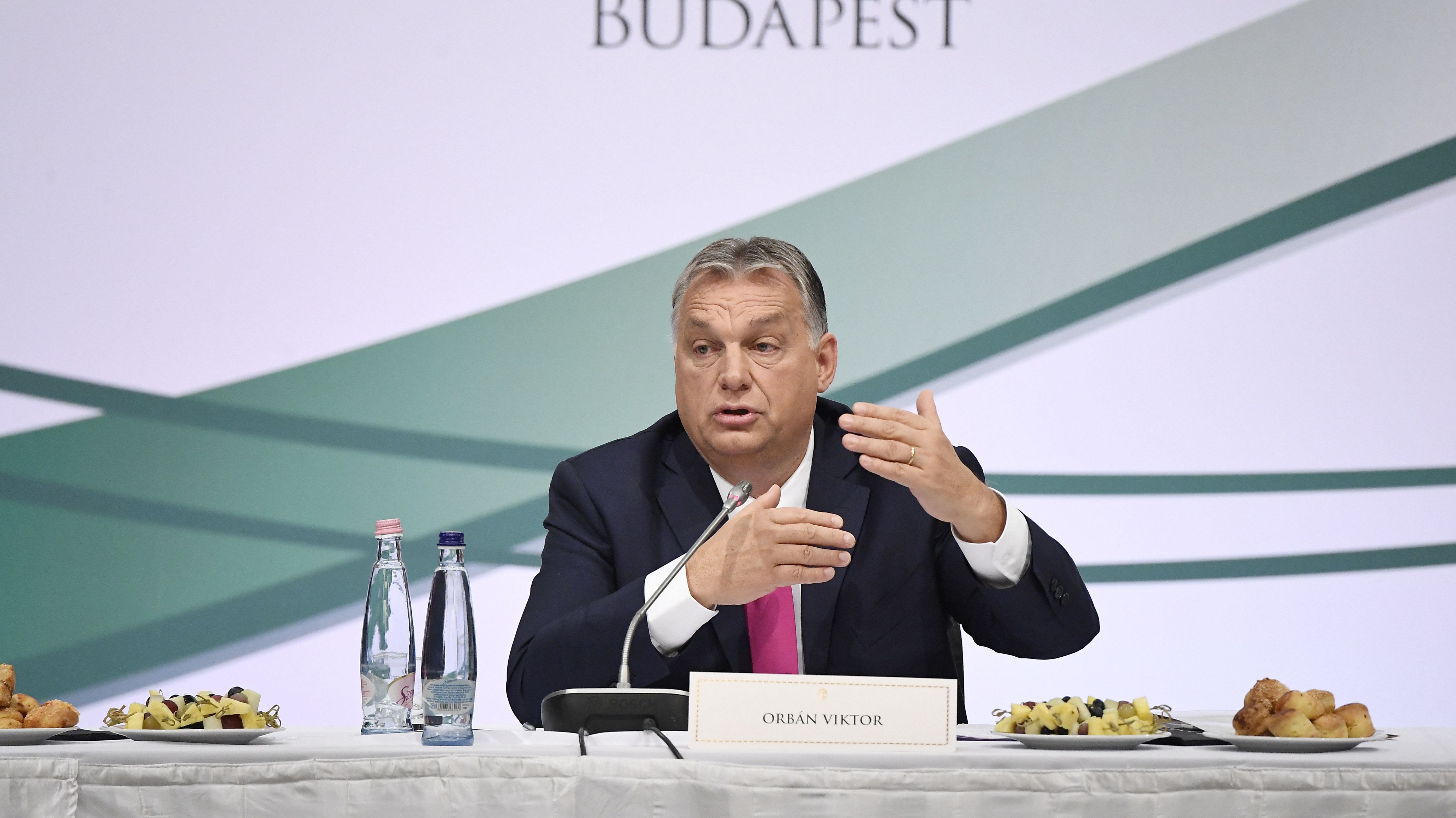 Az Orbán családnál dübörög a közbeszerzéseken taroló vállalkozó