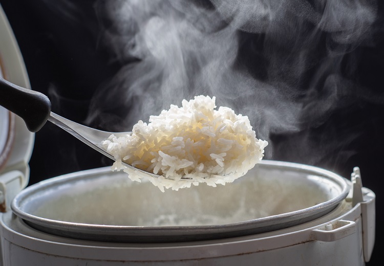 Ezeket a hibákat te is elköveted, amikor rizst főzöl – 7 tanács, amire minden háziasszonynak szűksége van