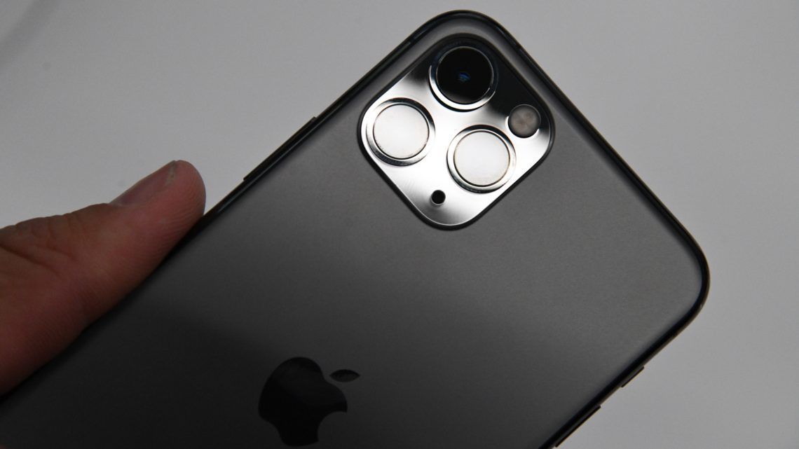 Egy vietnami nő gondolkodás nélkül eladta a szomszéd 2 éves kislányát egy iPhone 11-ért