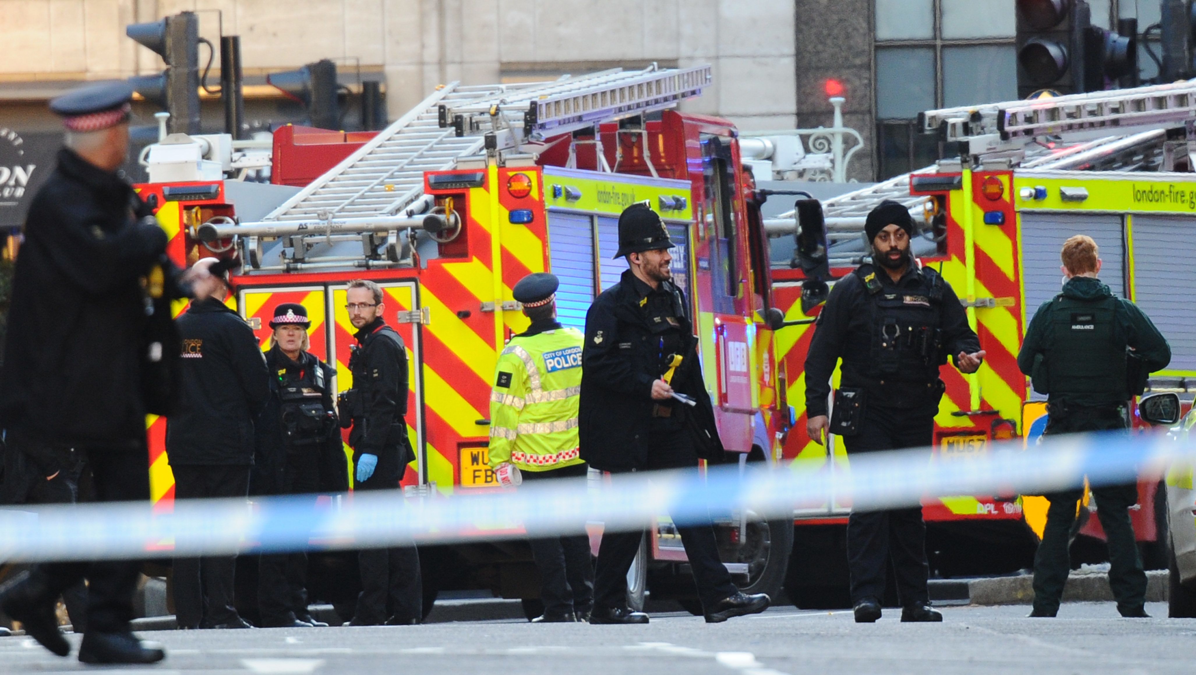 Ketten meghaltak a London Bridge-en történt késelésben