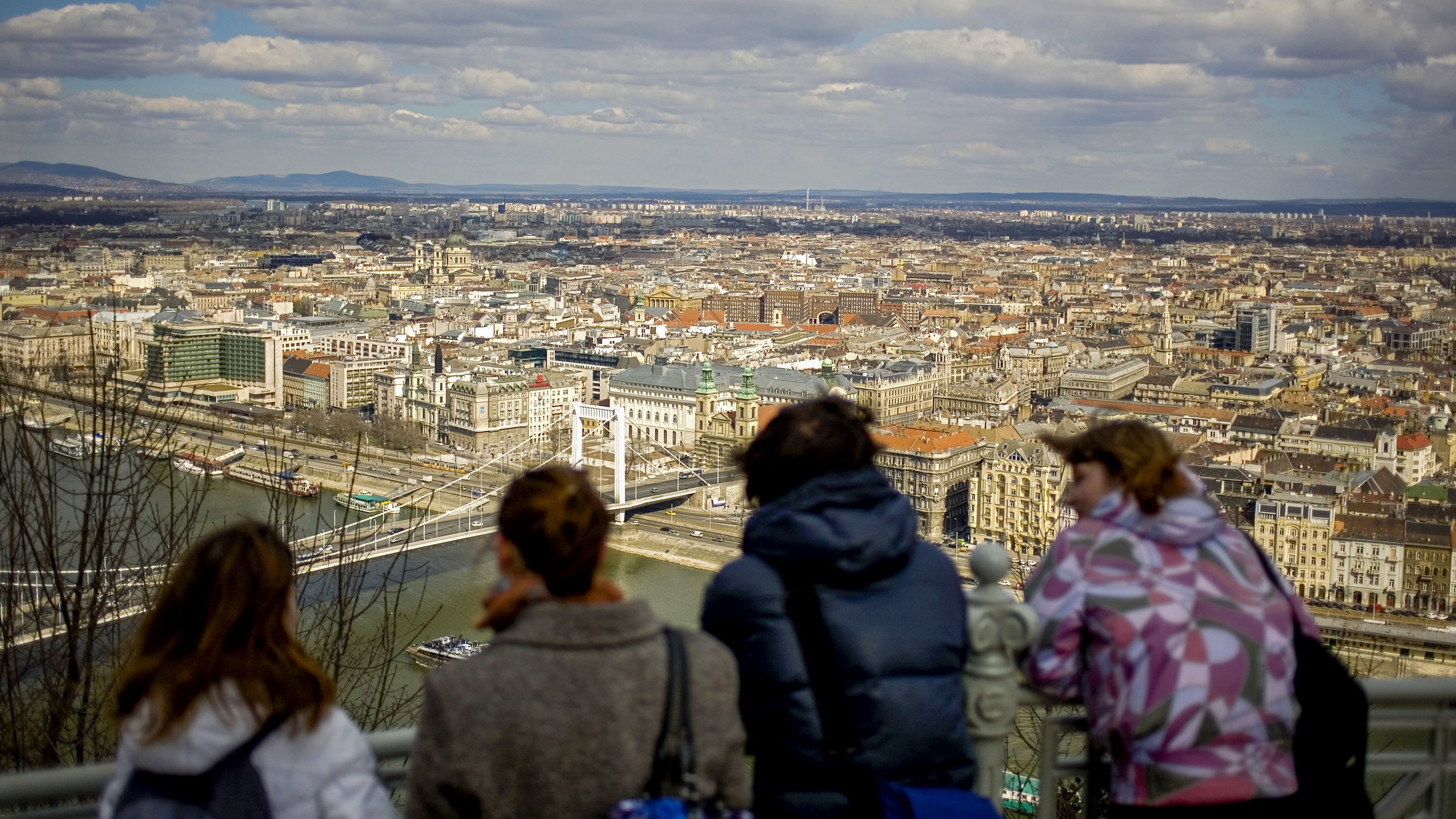Külföldiként jó Budapesten élni, de lehetnénk barátságosabbak