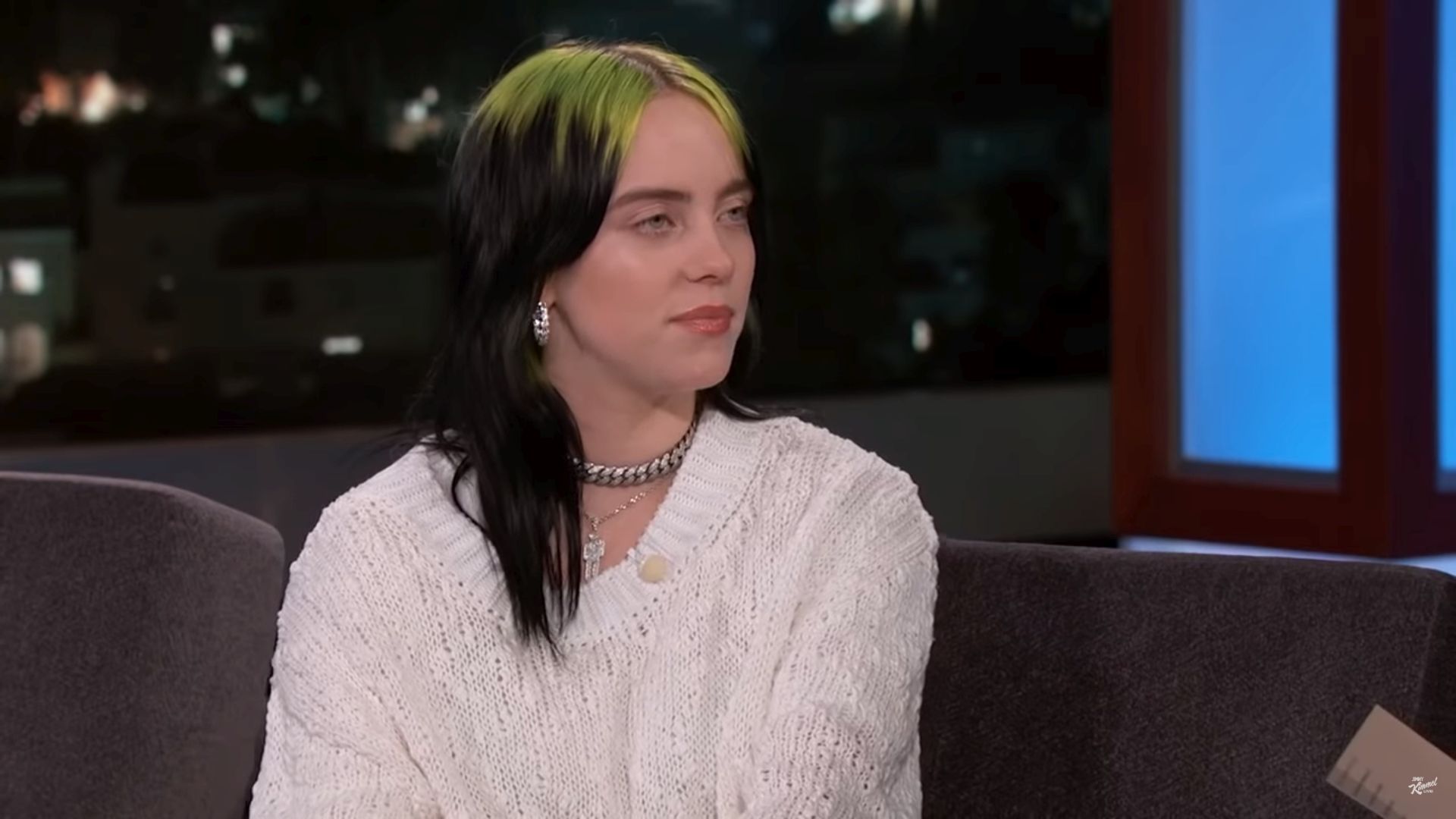 Az internet kiakadt, mert a 17 éves Billie Eilish nem ismeri a Van Halent