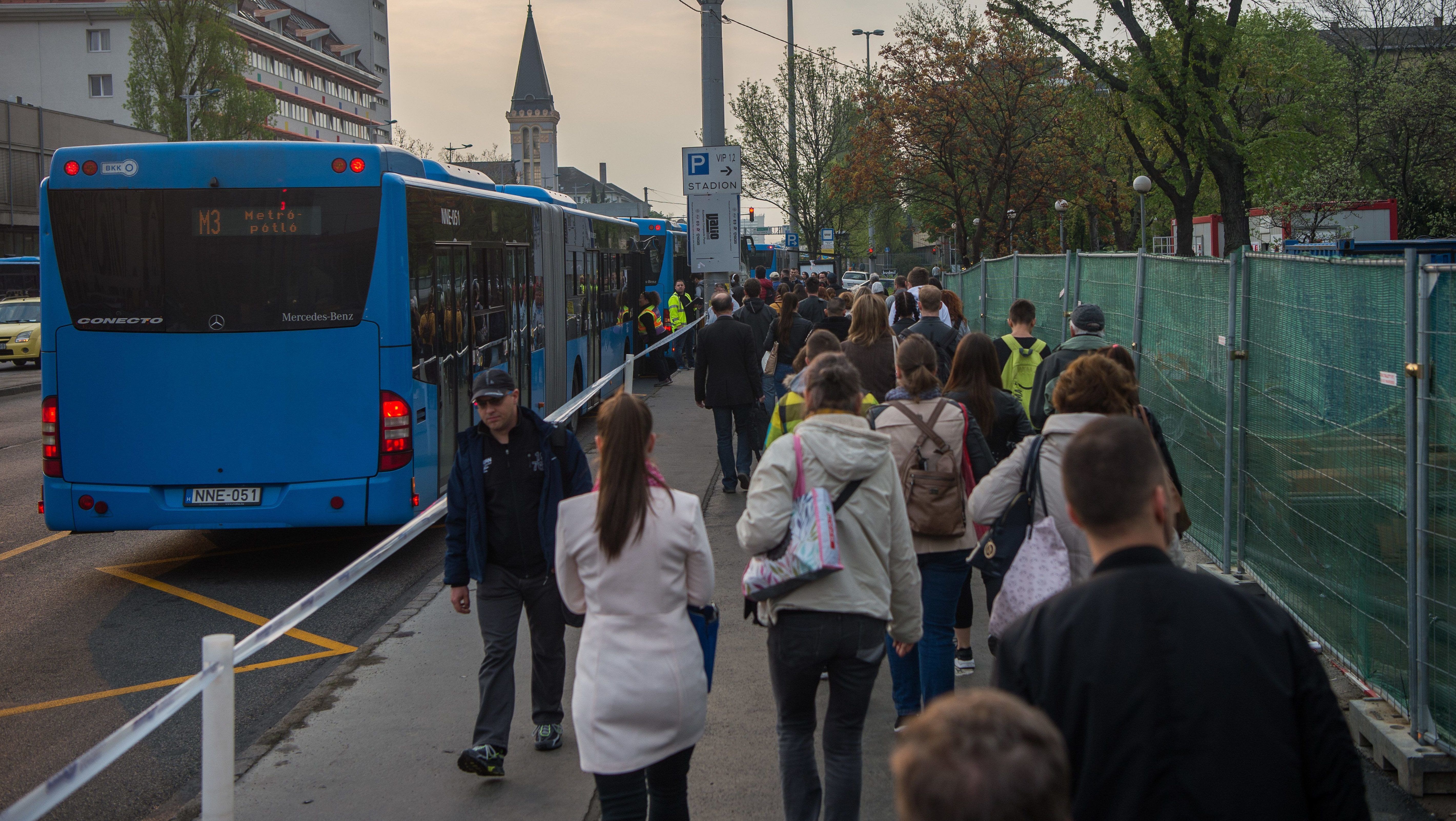 Tovább eltart a 3-as metró középső szakaszának felújítása, mint gondoltuk