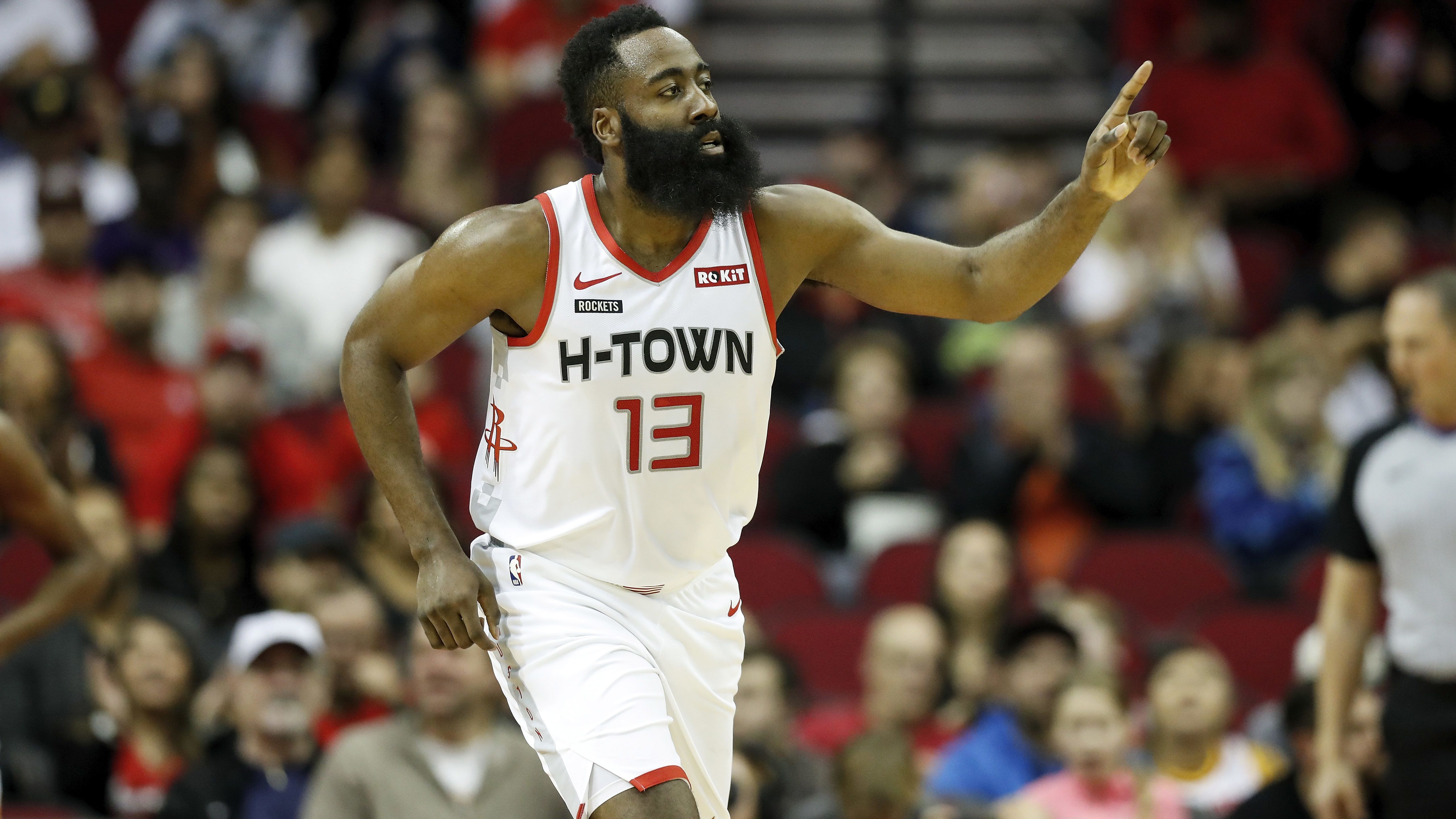 Még James Harden is tud szintet lépni: karriercsúcsot döntött Clevelandben