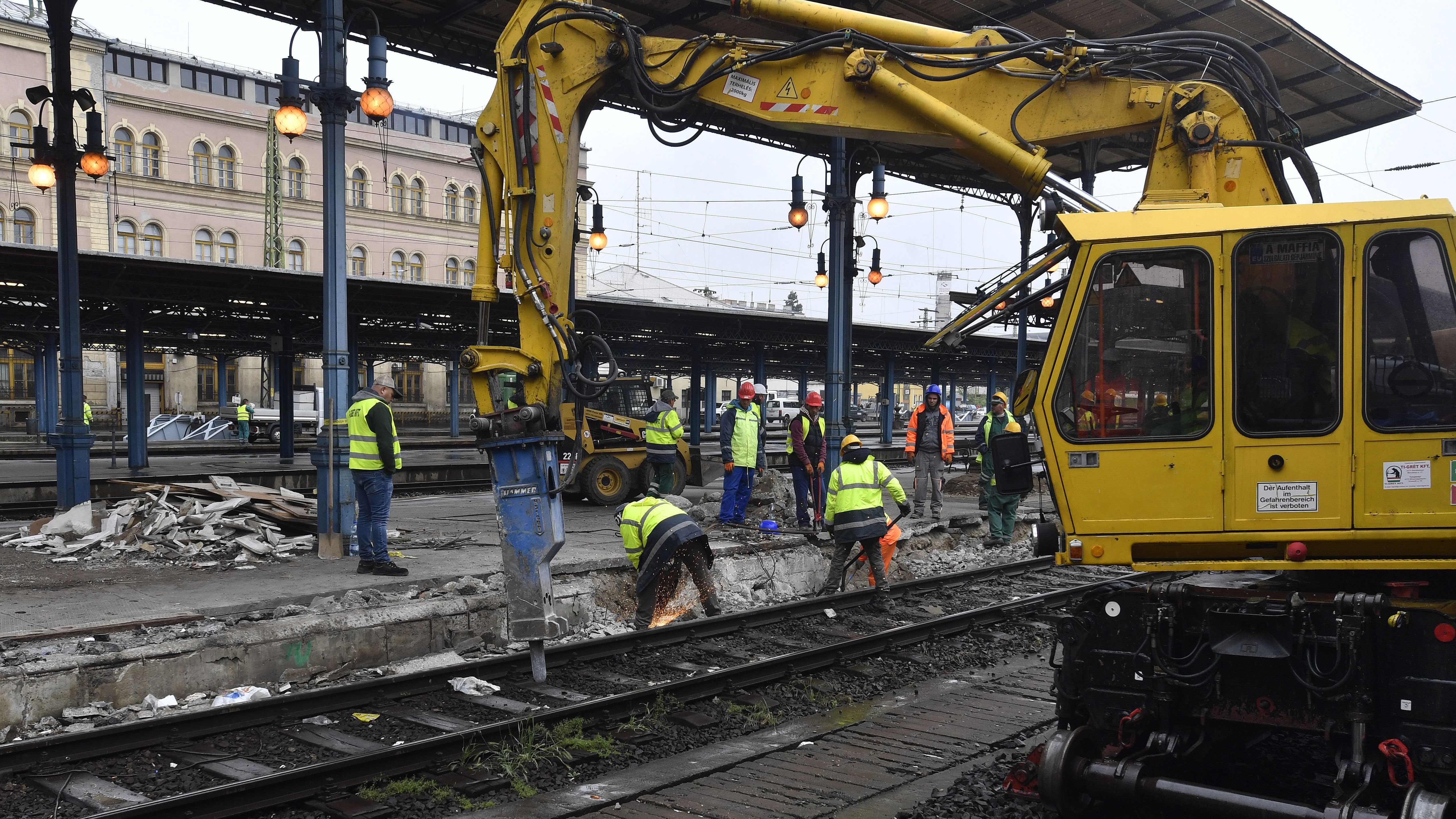 9,5 milliárdért Mészáros Lőrincék cége építi a Keleti és Kőbánya közötti harmadik vágányt