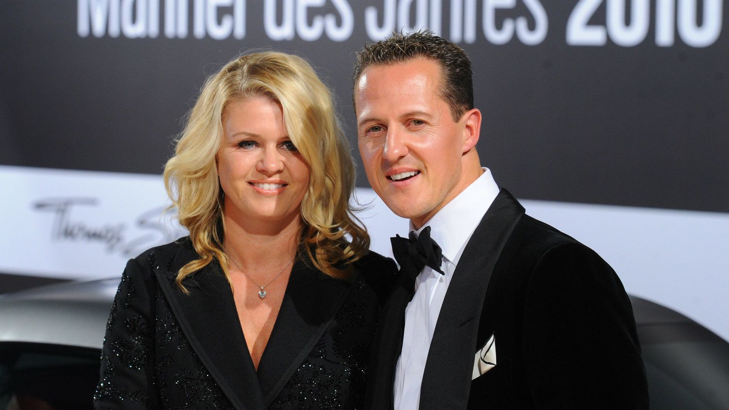 Schumacher feleségének rejtélyes üzenete: A nagy dolgok kis lépéssel kezdődnek