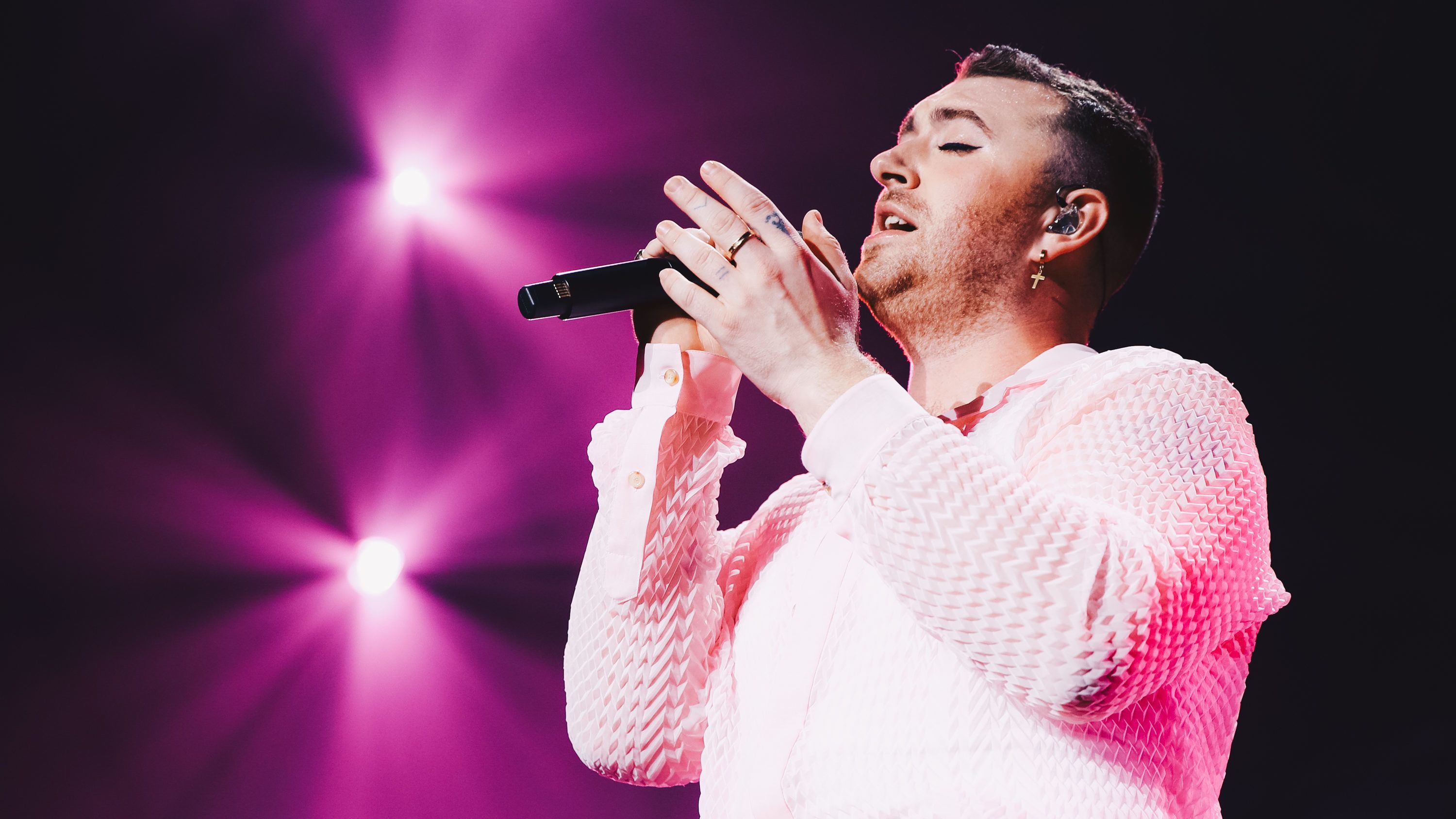 Sam Smith 10 évvel ezelőtti fotóját nehéz megállni nevetés nélkül