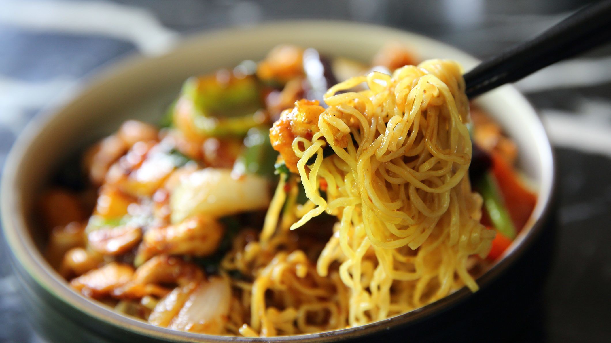 Droggal dobta fel ételeit egy kínai étterem, hogy a függővé vált vendégek visszatérjenek