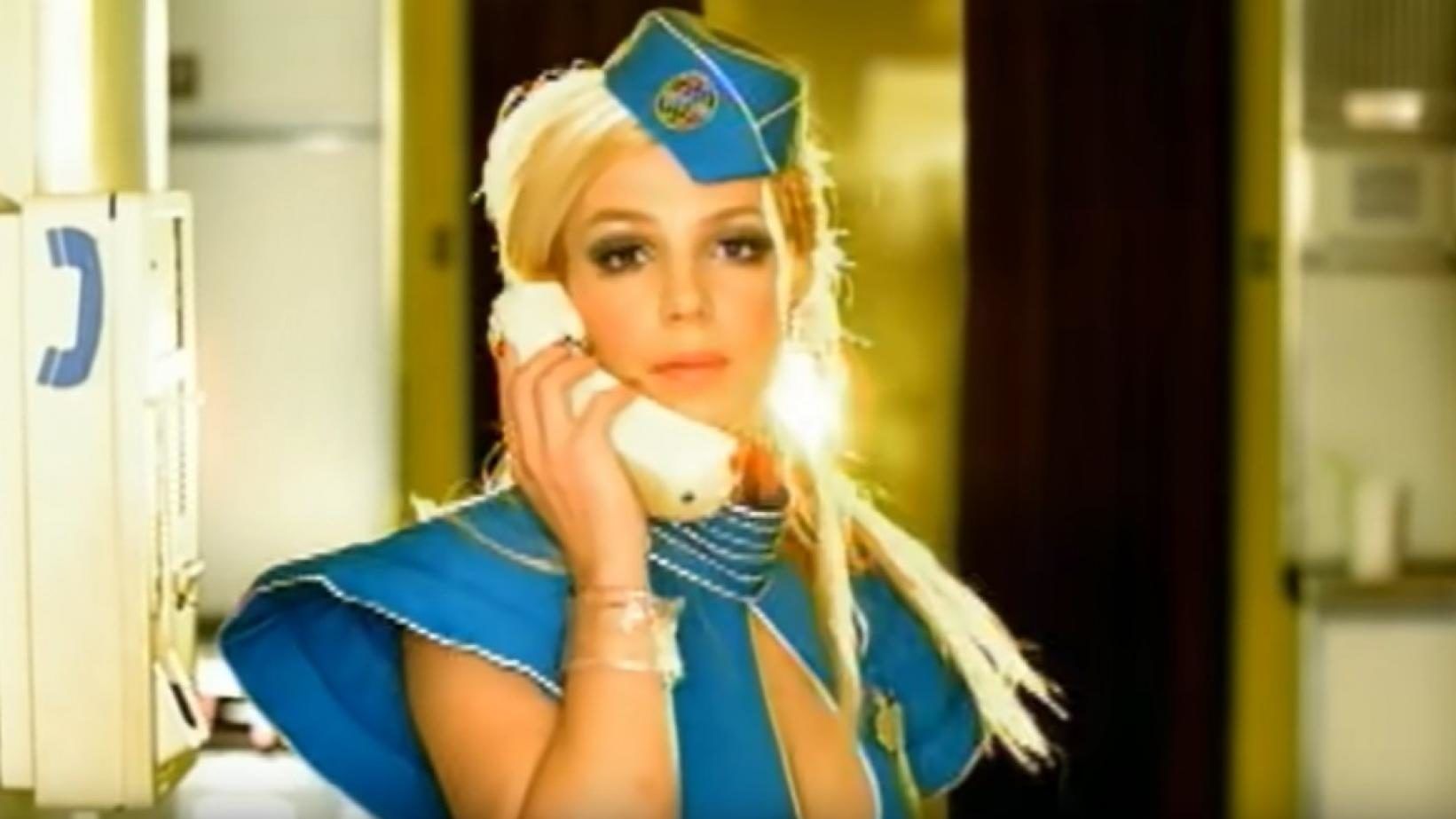 16 éve csavarta el mindannyiunk fejét a Toxic-ban Britney Spears