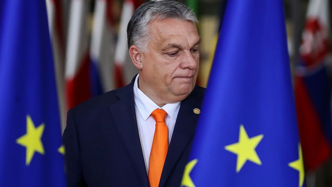 Mit veszíthet Orbán a Néppárt nélkül?
