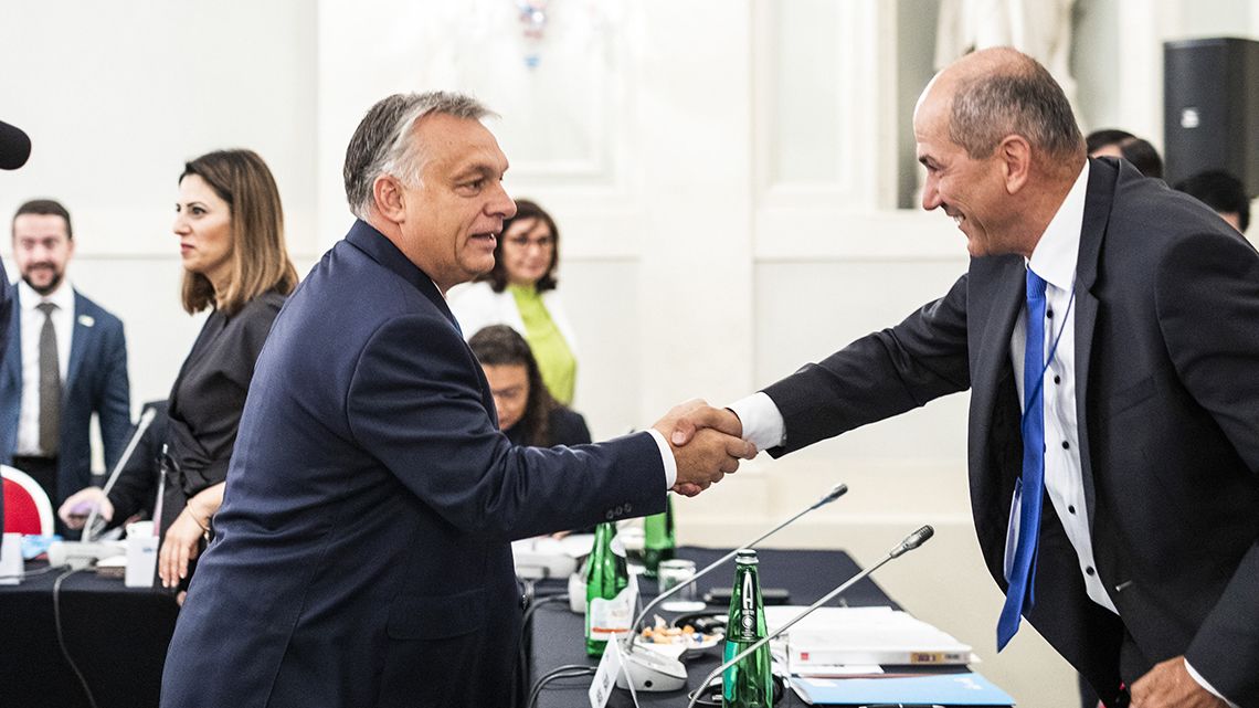 Az „örökös miniszternek” szurkol Orbán szlovén barátja