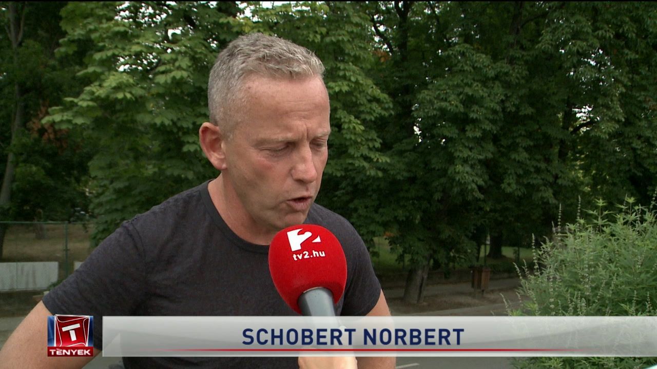 Schobert Norbi a negatív kommentekről: Felültek a lájkvonatra