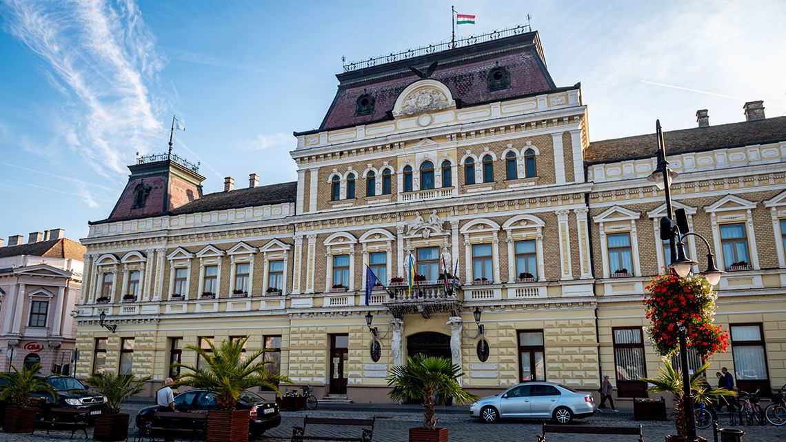 Véget vetettek a romániai magyar politikus cégével kötött üzletnek