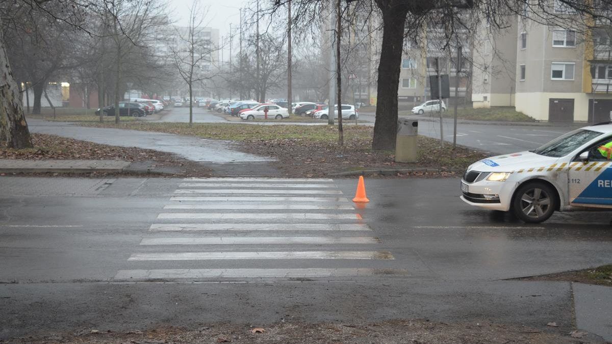 Zebrán gázoltak el egy fiatal lányt Debrecenben