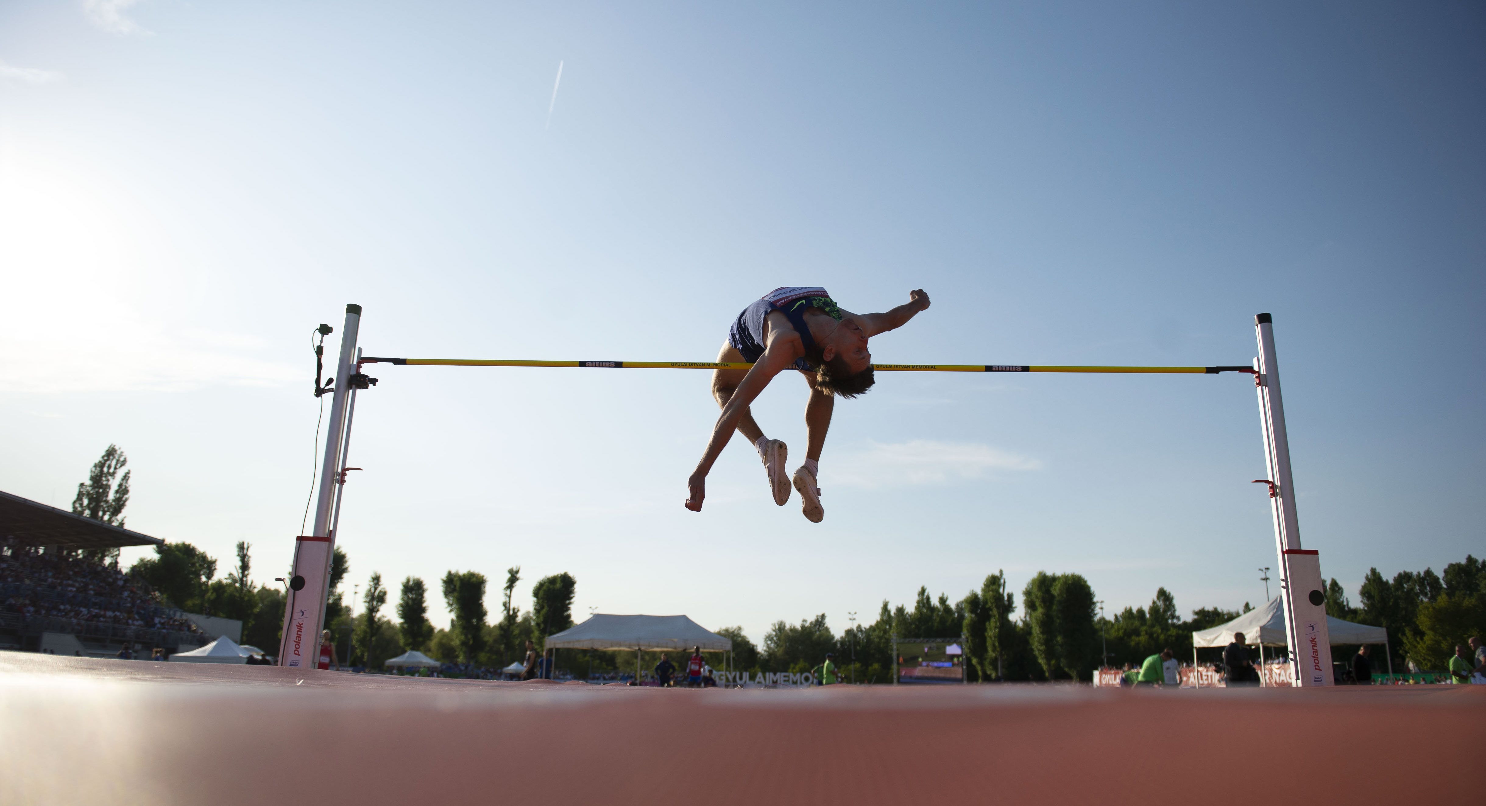 Orbánék öntik a pénzt a sportba, csak munkahely nem lesz belőle