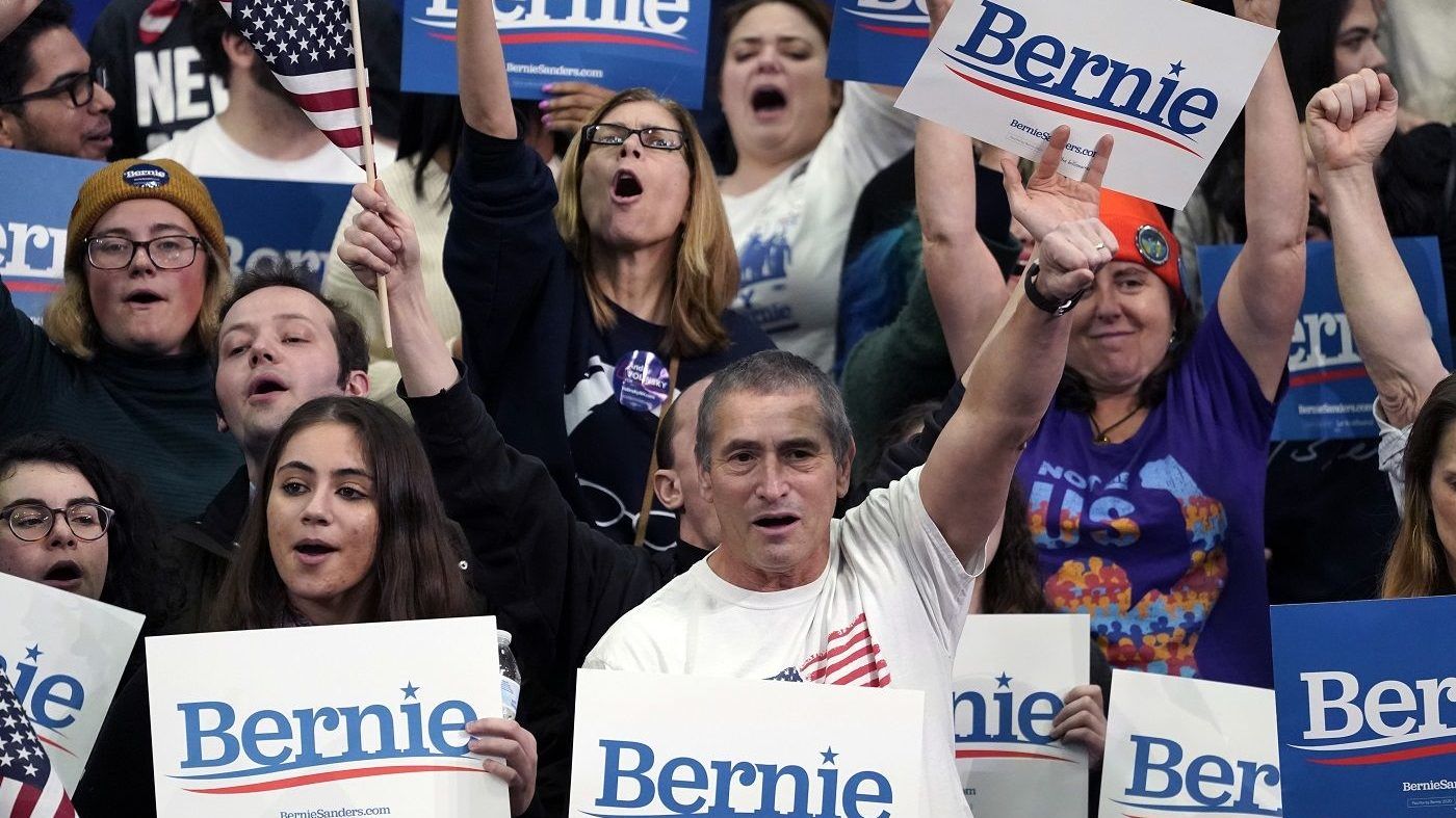 Bernie Sanders nyerte a szoros demokrata előválasztás New Hampshire-ben