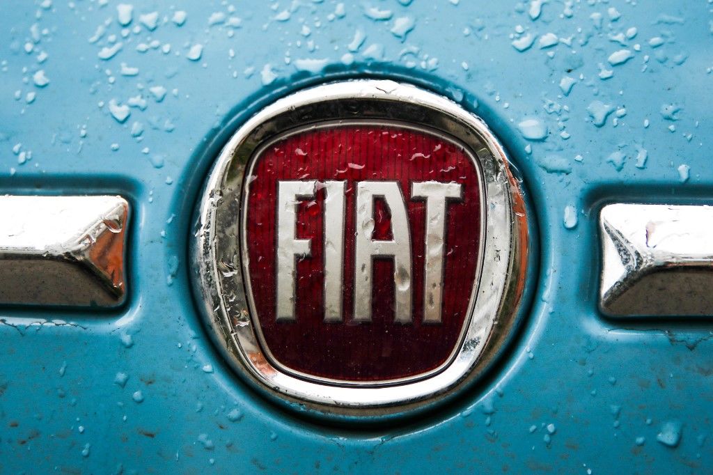 A Fiat felfüggesztette szerbiai autógyártását, mert a koronavírus miatt nem érkeznek alkatrészek Kínából