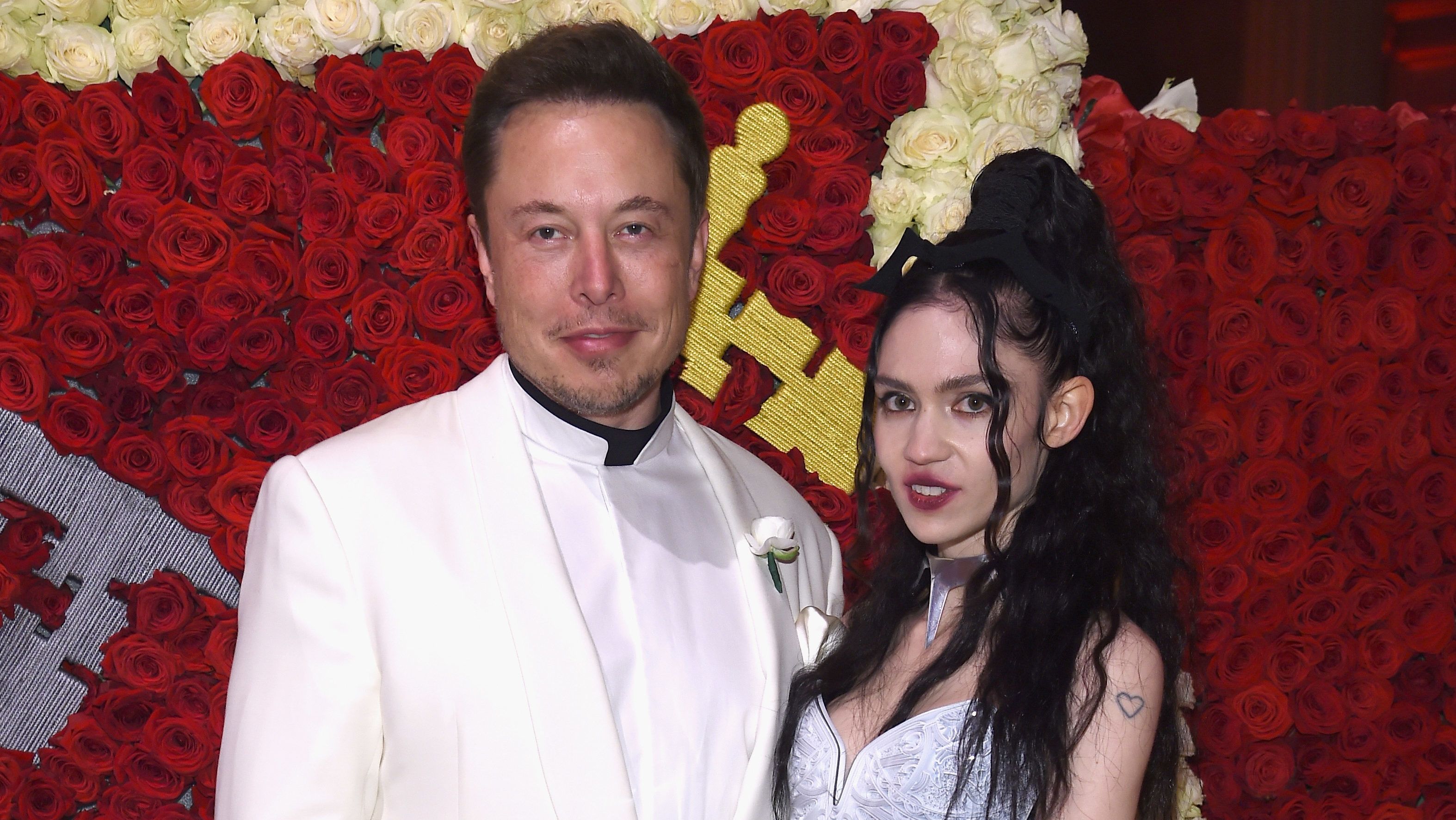 Elon Musk terhes barátnője azt akarja, a gyereke döntse el a nemét