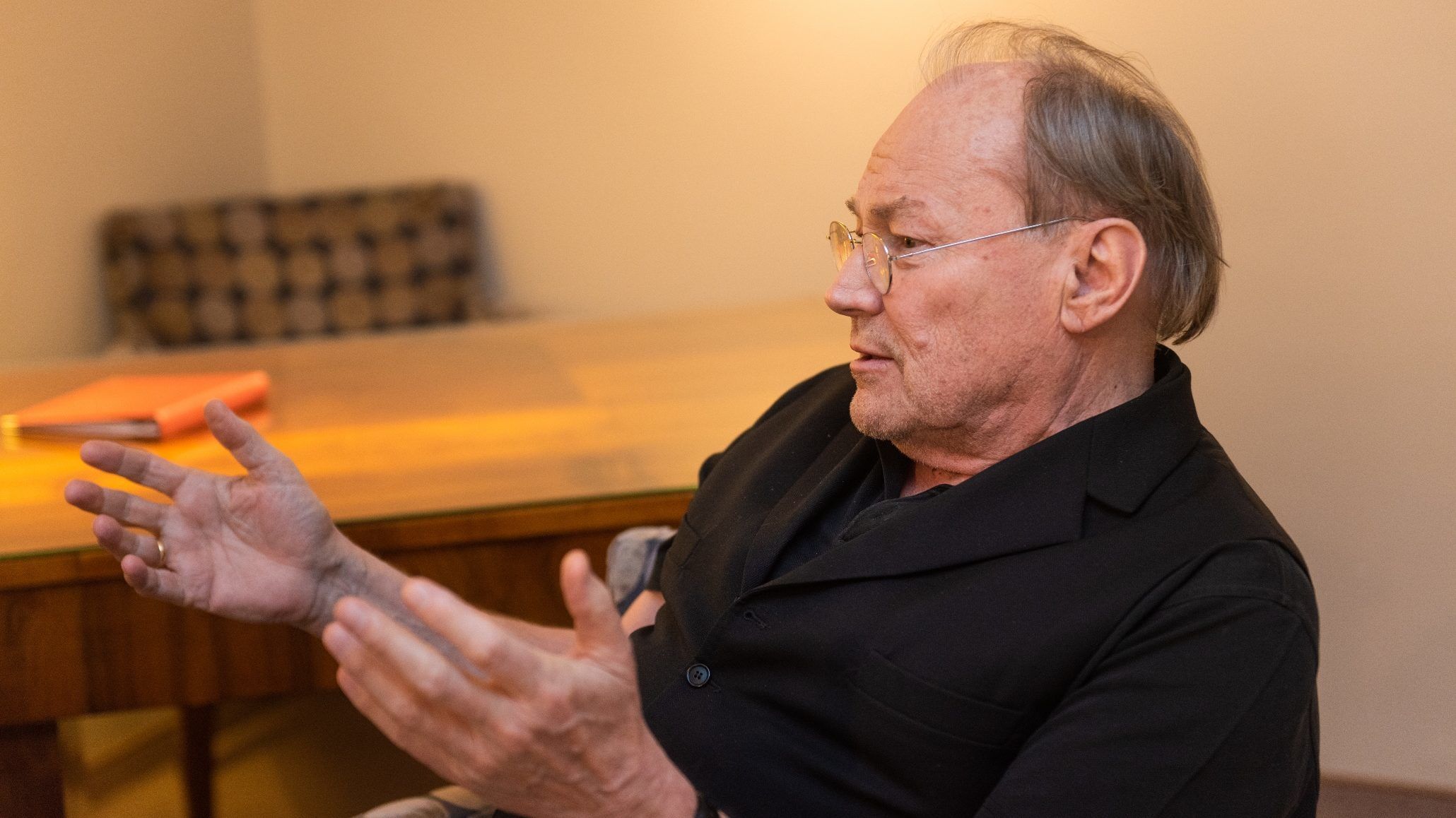 Klaus Maria Brandauer: Senki nem tudhatja biztosan, miként viselkedett volna a náci időkben